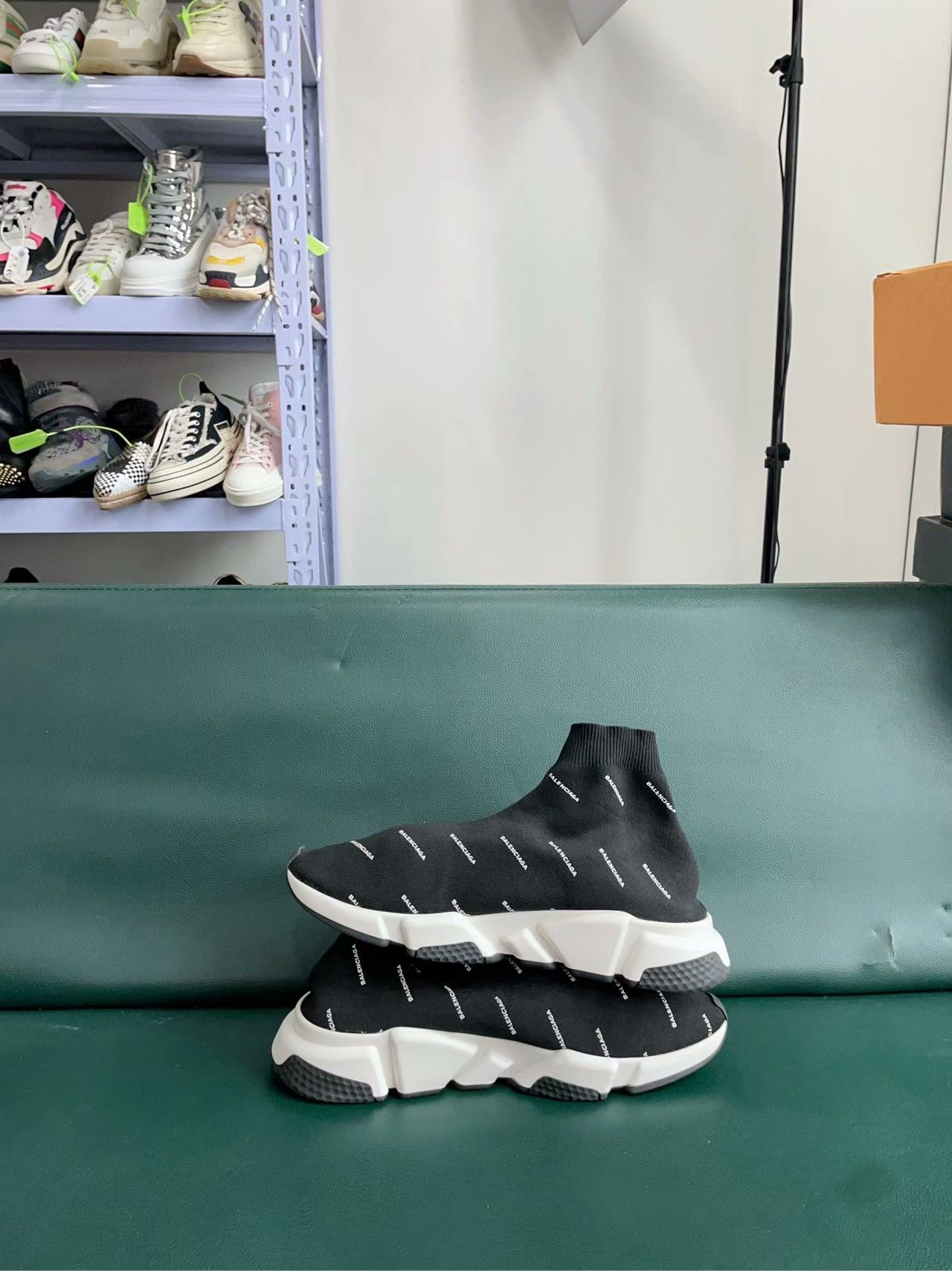 Balenciaga Balenciaga Speed Sock Sneakers Size US 11 / EU 44 - 8 Thumbnail