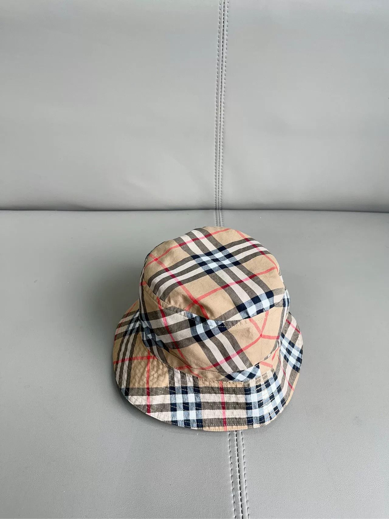 Burberry Burberry Bucket Hat Size ONE SIZE - 2 Thumbnail