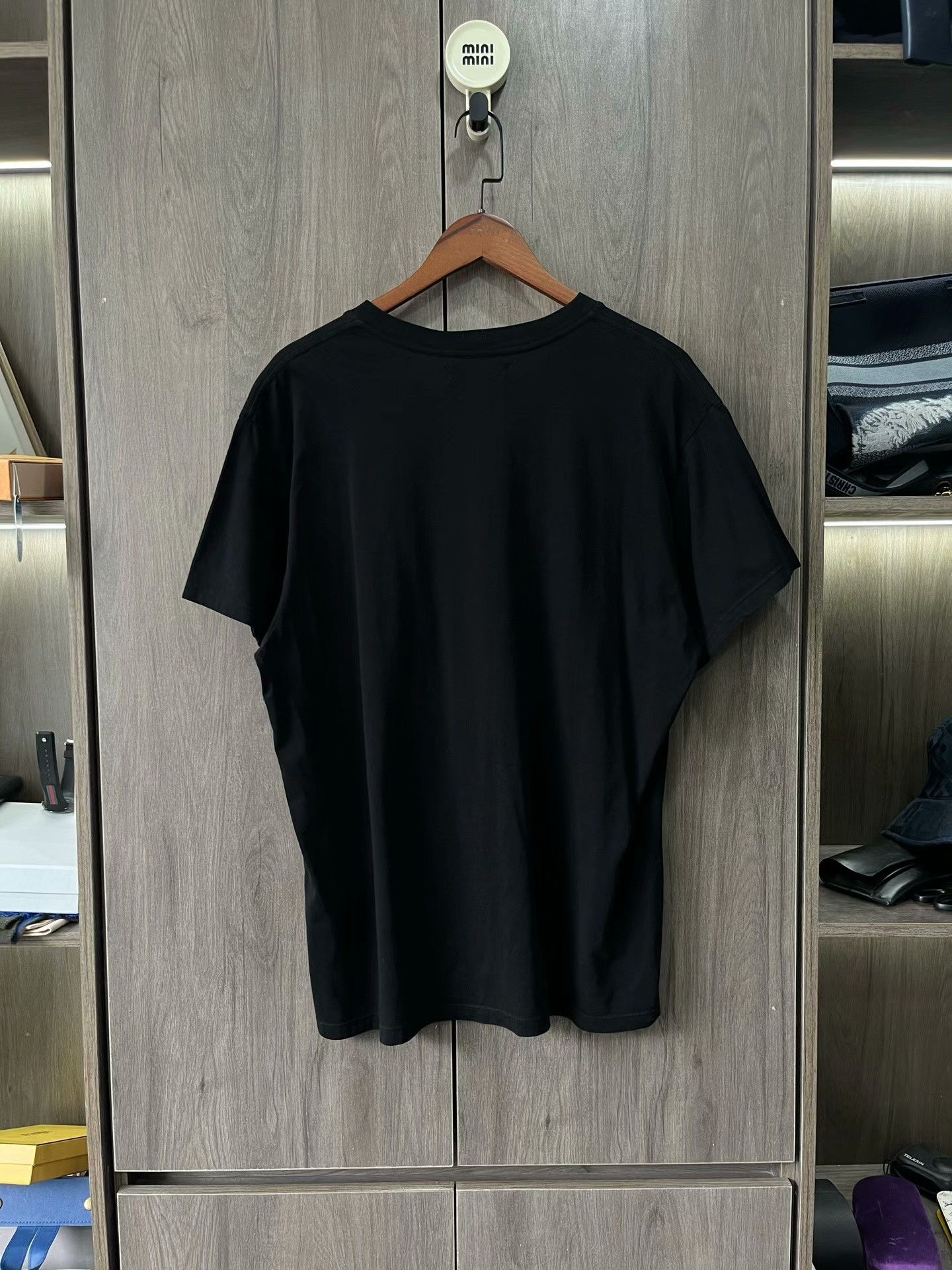 Amiri Amiri Black Pink Short Sleeve T-shirt Size US M / EU 48-50 / 2 - 7 Thumbnail