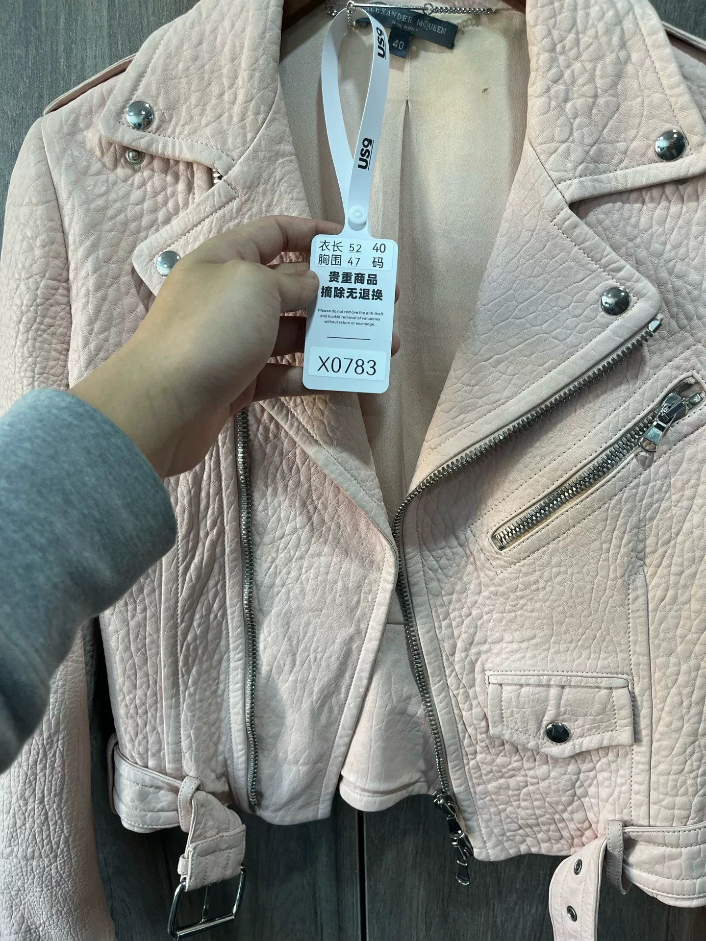 Alexander McQueen Alexander McQueen Pink Embossed Biker Jacket Size S / US 4 / IT 40 - 8 Thumbnail