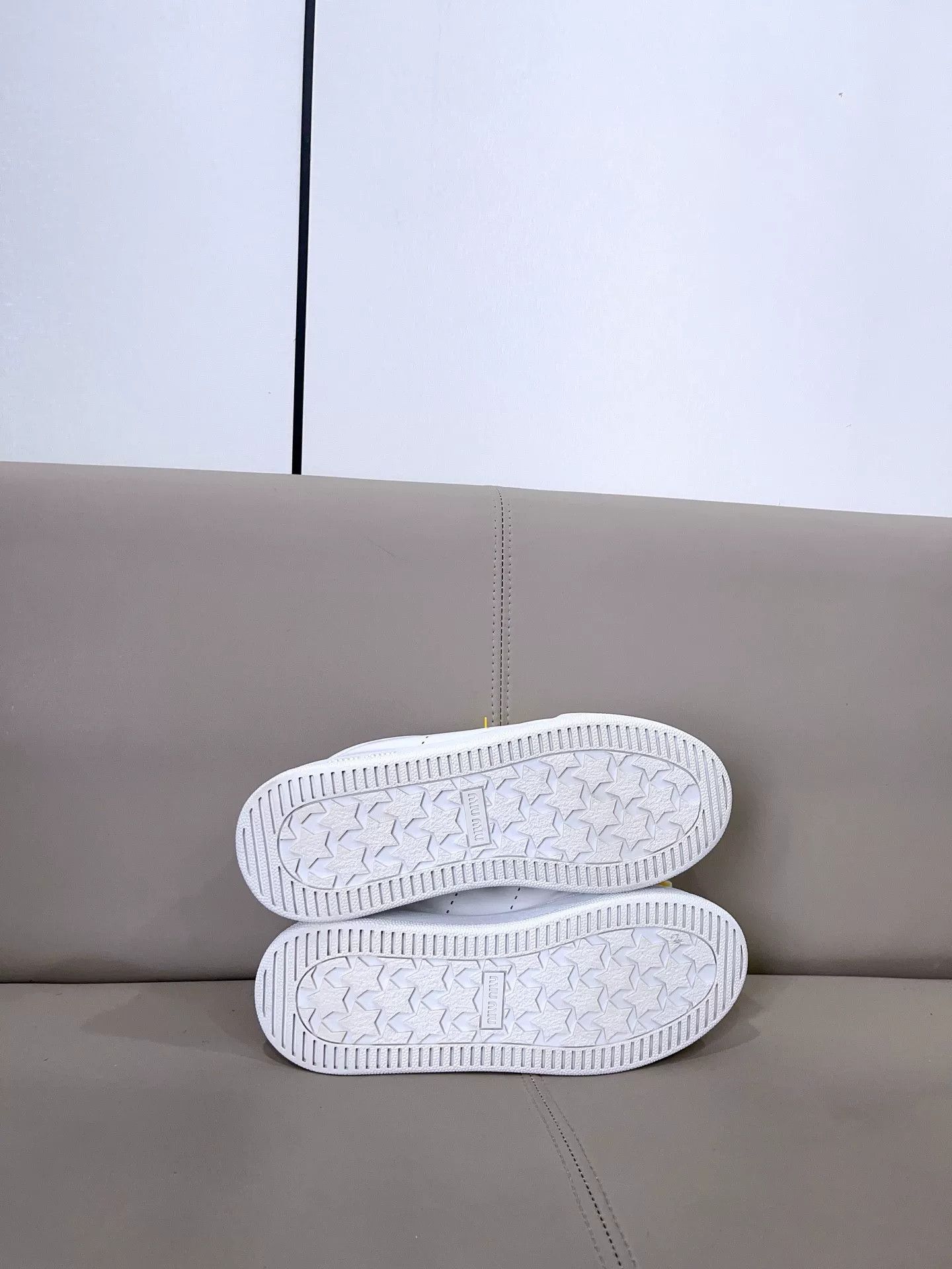Miu Miu Miu Miu White Brown Sneakers Size US 10 / IT 40 - 5 Thumbnail