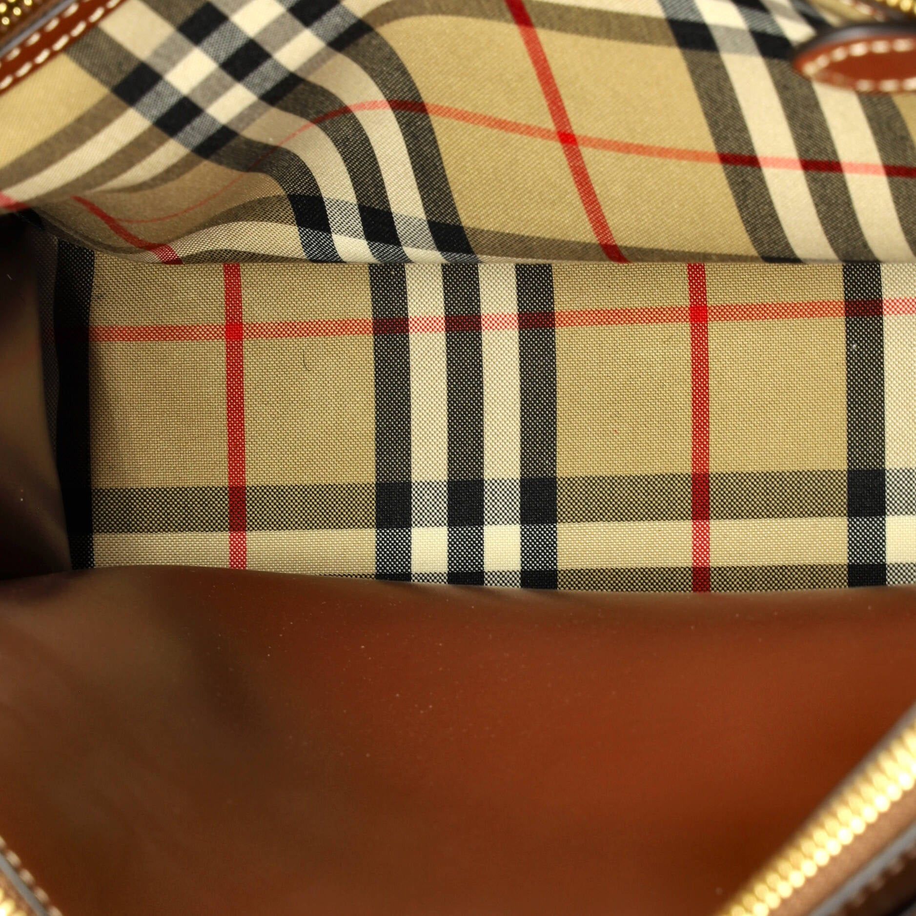 Burberry Title Two Handle Tote Size ONE SIZE - 5 Thumbnail