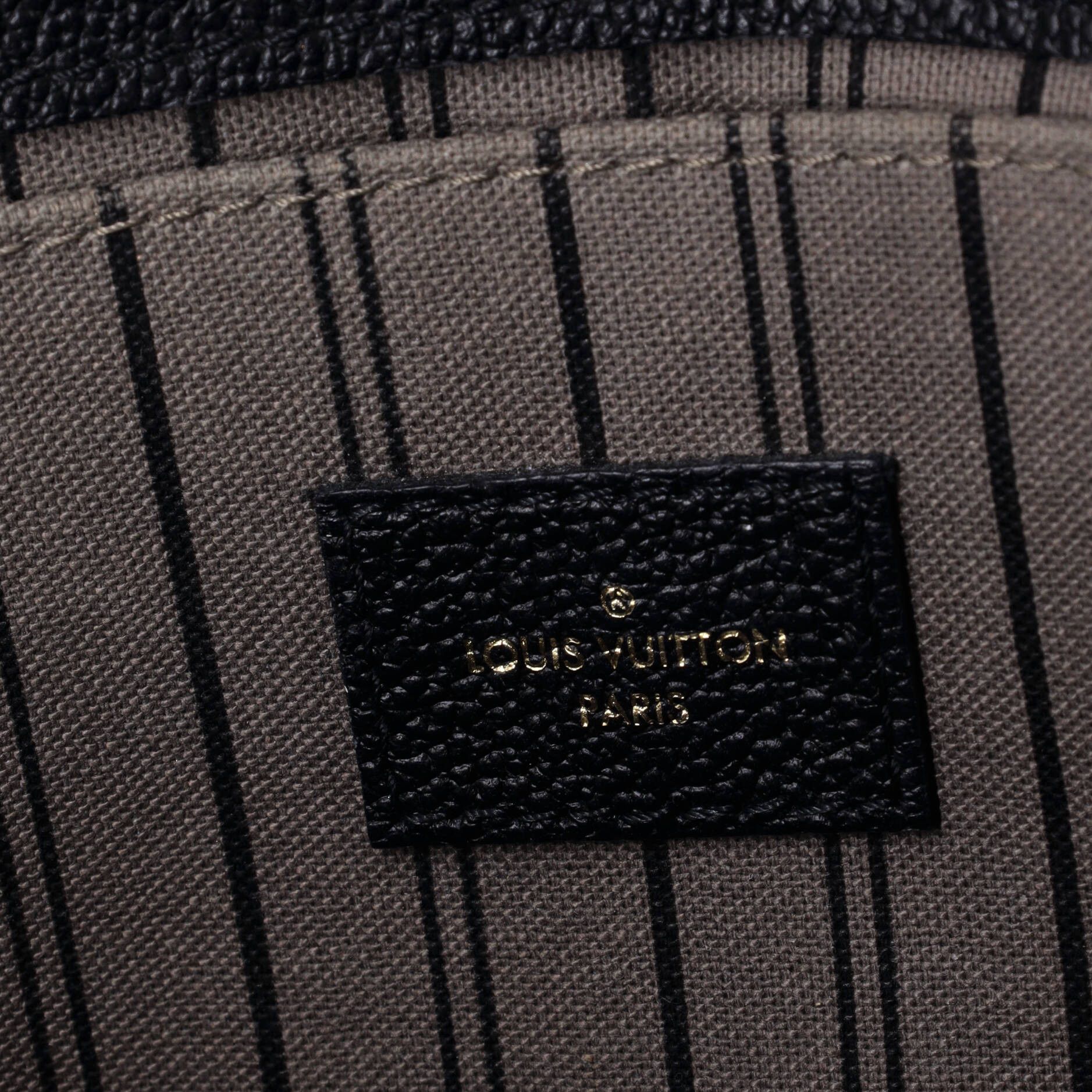 Louis Vuitton Pochette Metis Size ONE SIZE - 7 Thumbnail