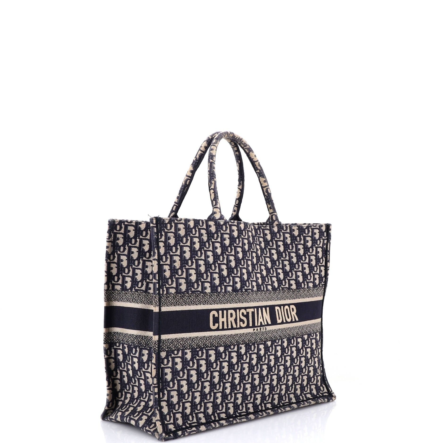 Dior Book Tote Size ONE SIZE - 2 Thumbnail