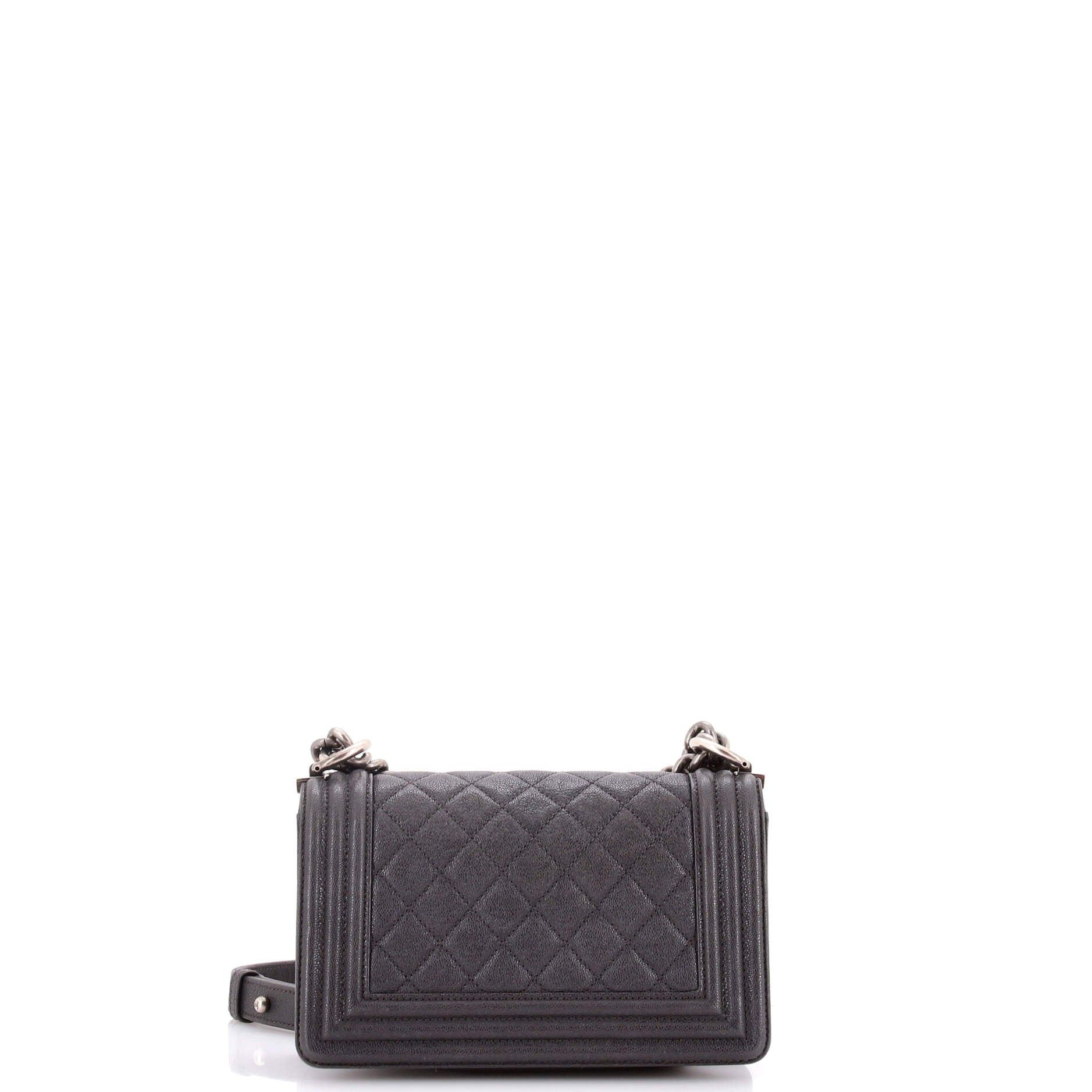Chanel Boy Flap Bag Size ONE SIZE - 3 Thumbnail