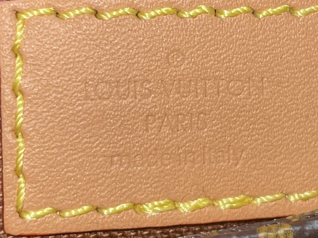 Louis Vuitton Petit Sac Plat Bag Size ONE SIZE - 7 Thumbnail