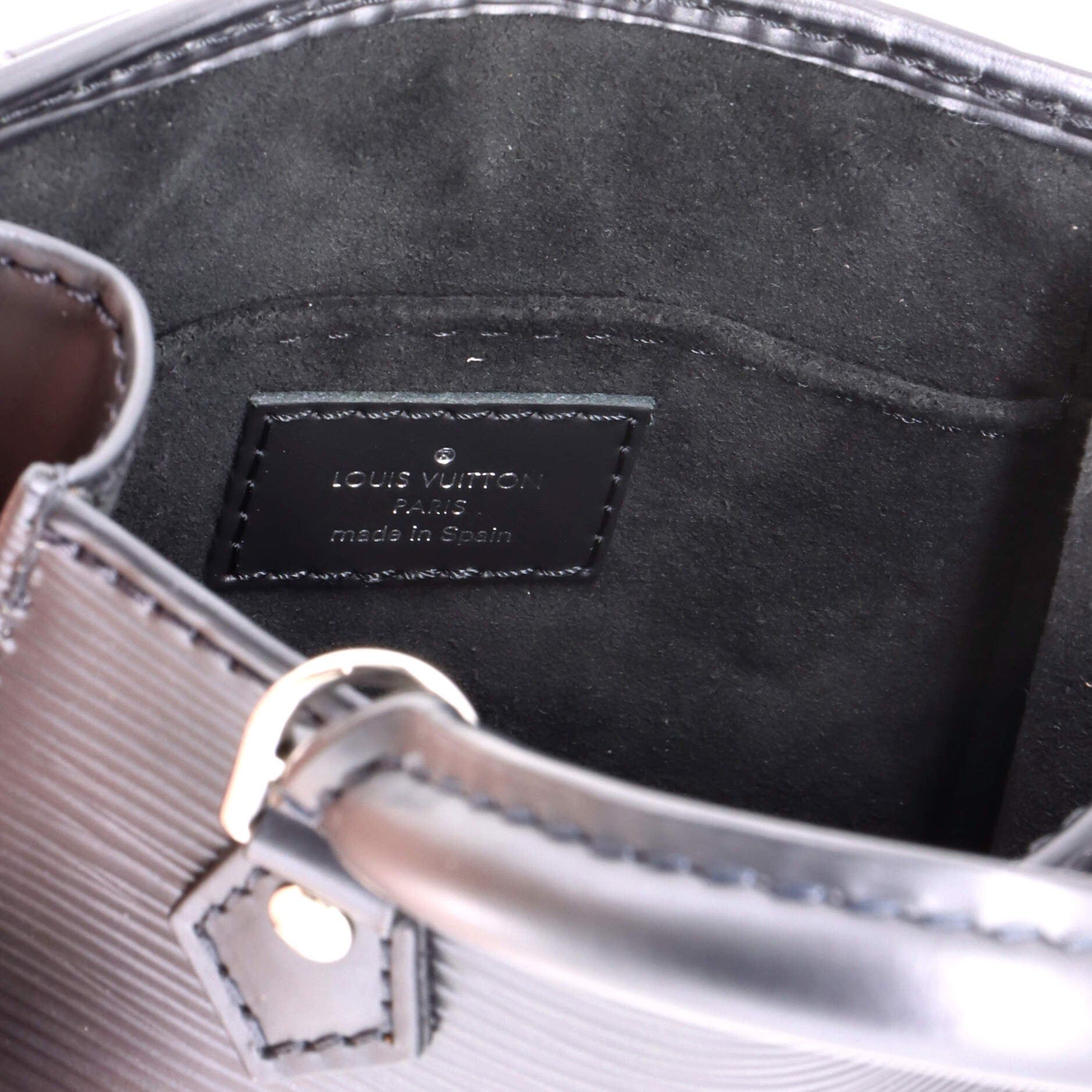 Louis Vuitton Petit Sac Plat Bag Size ONE SIZE - 7 Thumbnail