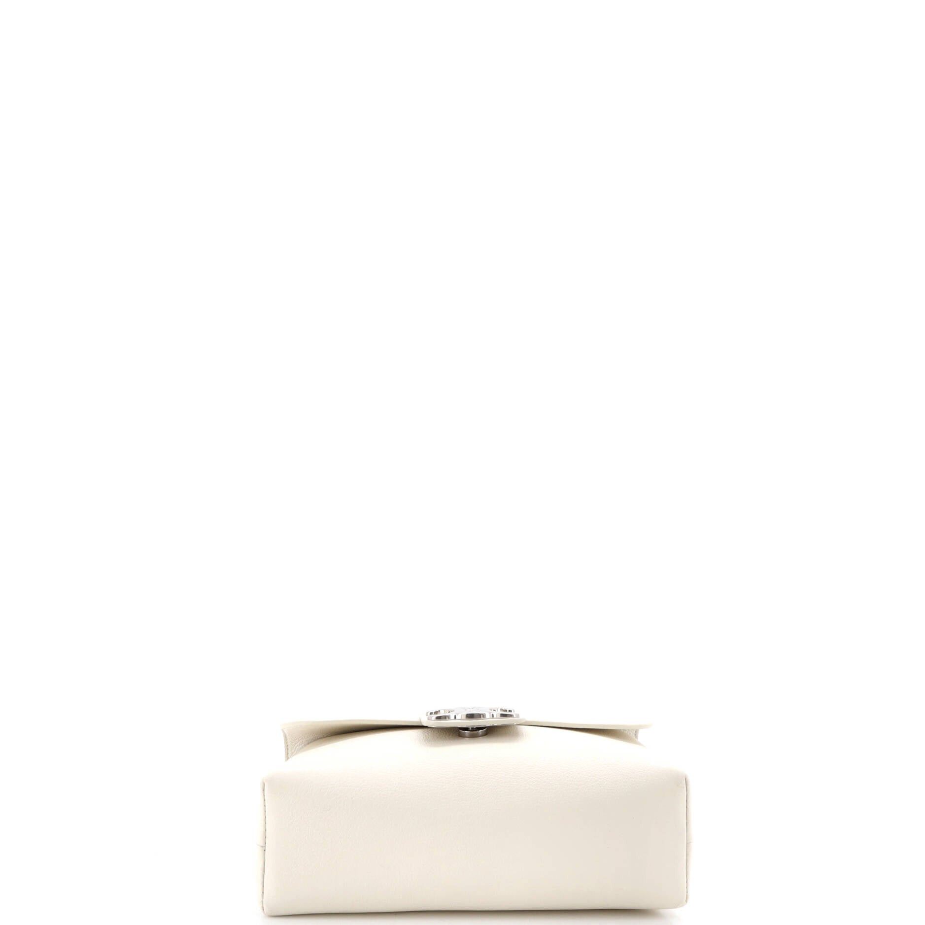 Celine Victoire Flap Shoulder Bag Size ONE SIZE - 4 Thumbnail
