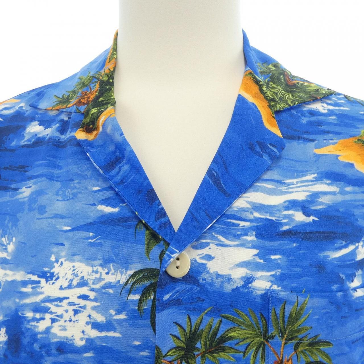 Gucci Gucci Gucci LOVE PARADE S/S Shirt Textile Tops 694123 ZAJSU DUTY FREE for USA Size ONE SIZE - 5 Thumbnail
