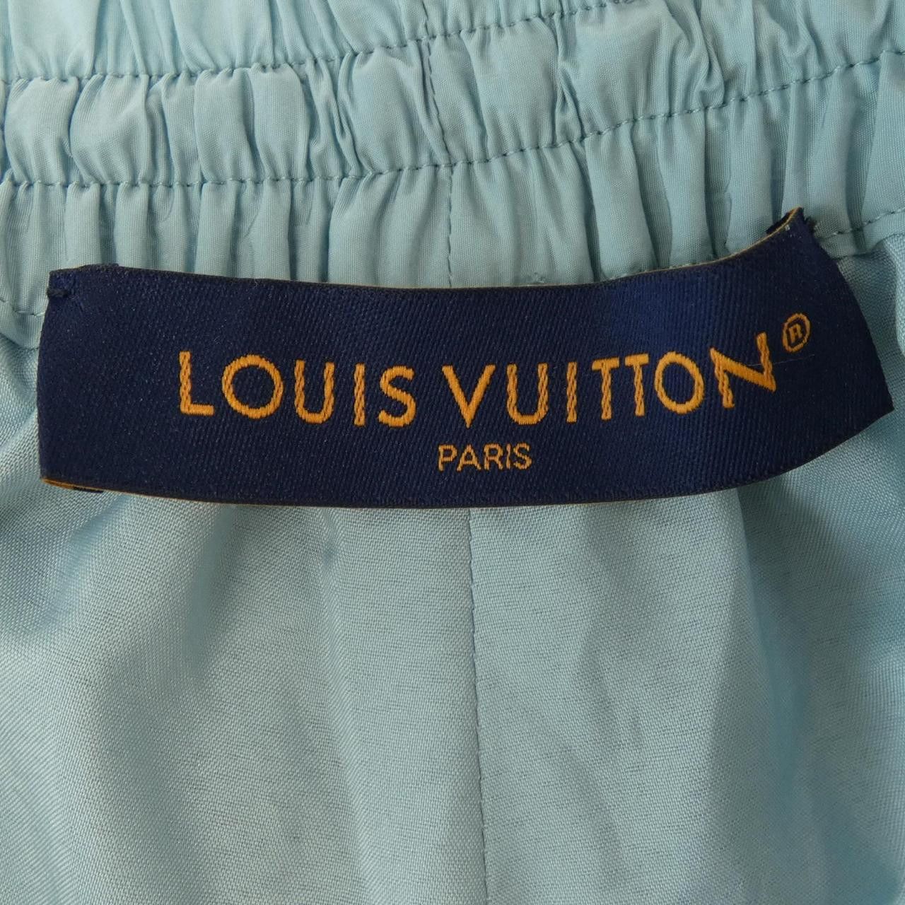 Louis Vuitton Louis Vuitton Louis Vuitton Mixed Material Track Pants Textile Pants HOP02WRK9 DUTY FREE for USA Size ONE SIZE - 4 Thumbnail
