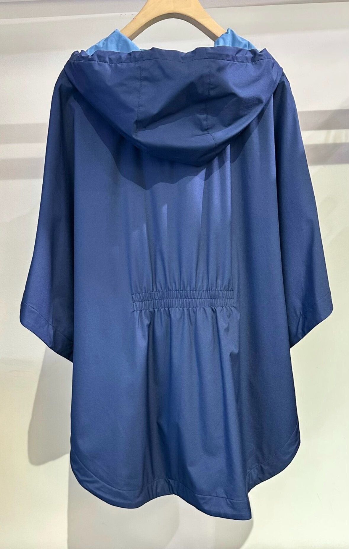 Loro Piana Loro Piana Women's Hooded Cape Coat Size M / US 6-8 / IT 42-44 - 2 Thumbnail
