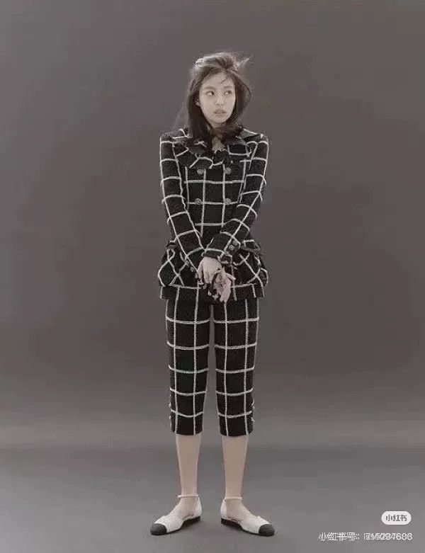 Chanel Chanel Checkered Cropped Pants Size 32" / US 10 / IT 46 - 7 Thumbnail