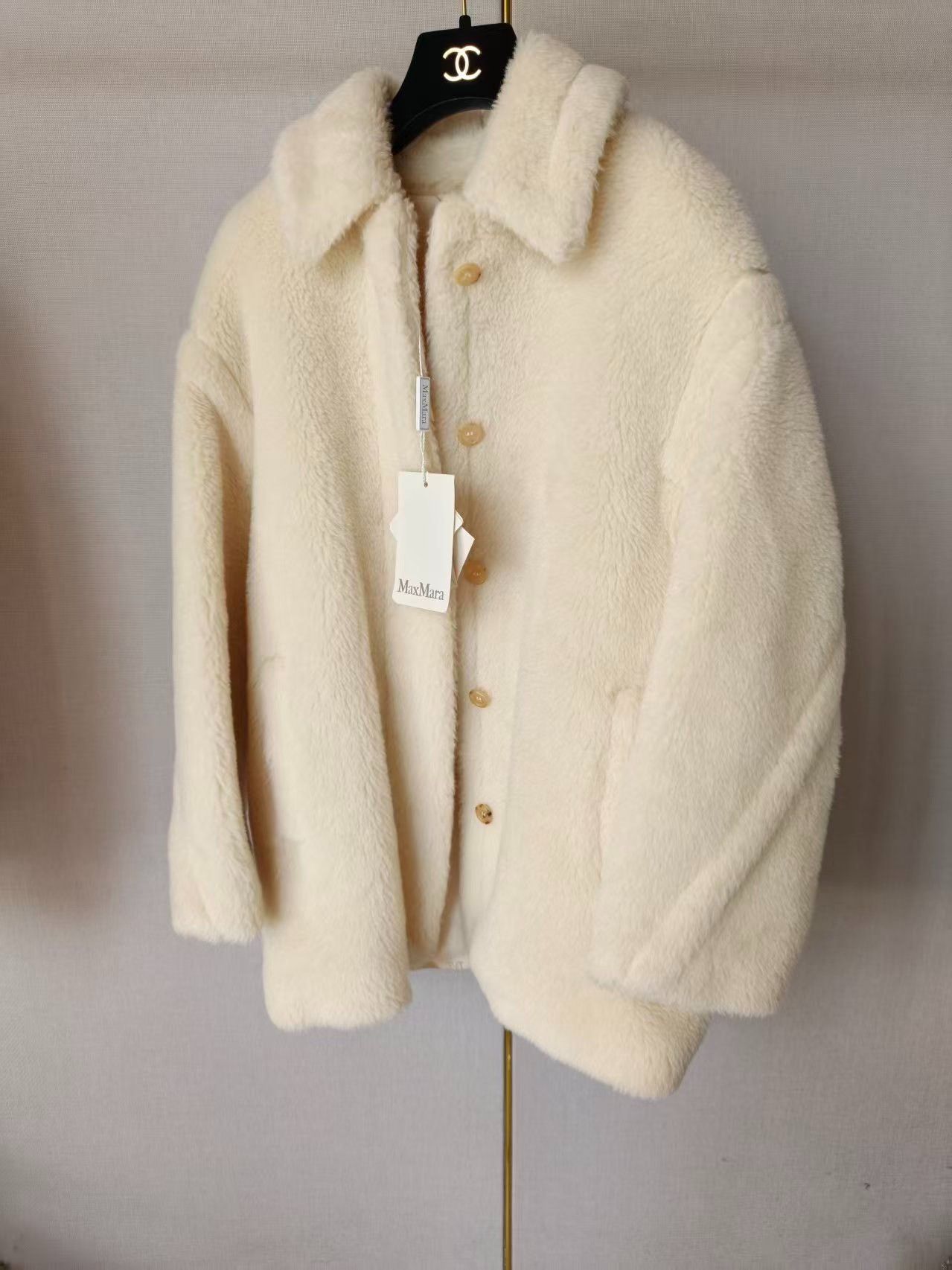 Max Mara Max Mara Authentic Fur Coat Size M / US 6-8 / IT 42-44 - 6 Thumbnail