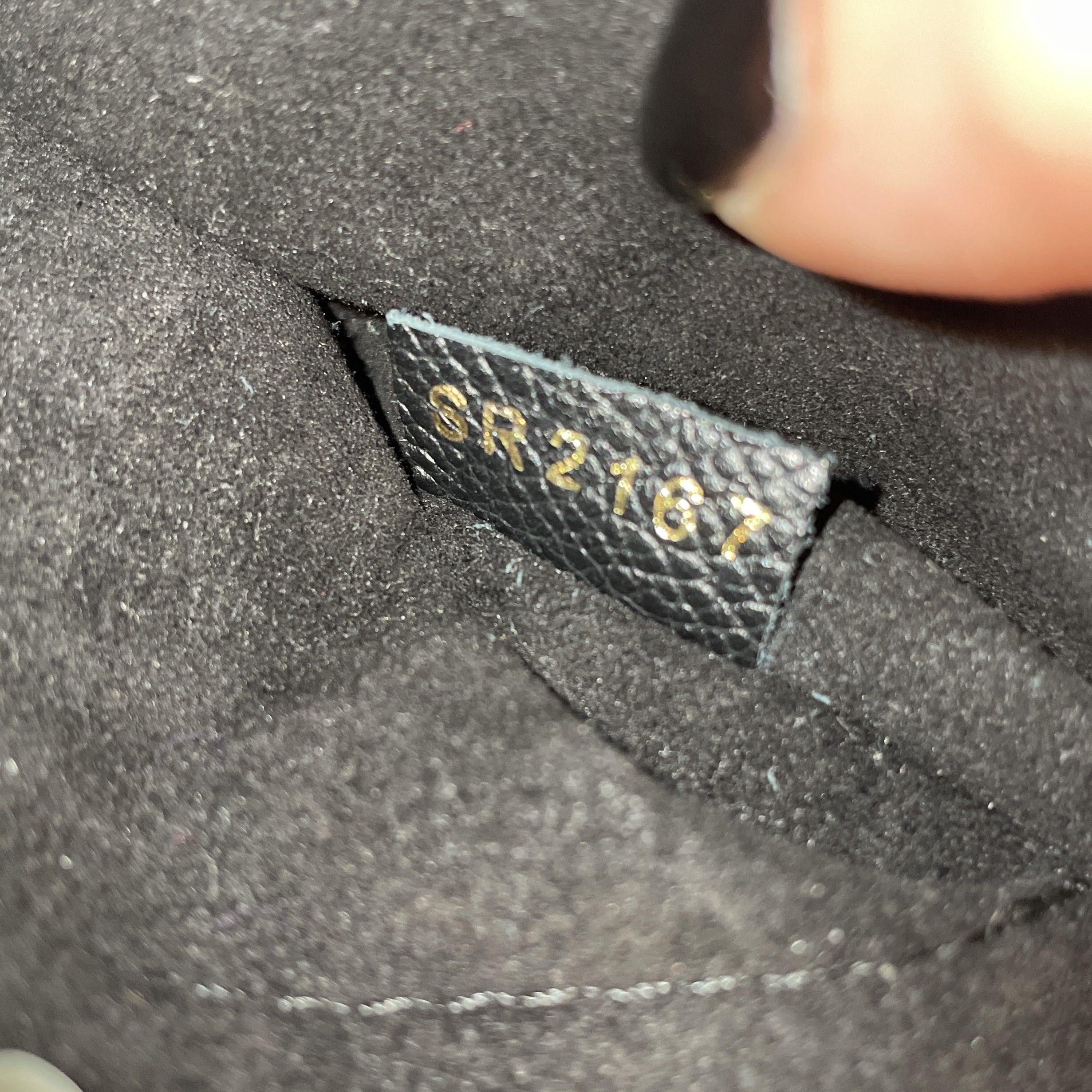 Louis Vuitton Venus Handbag Size ONE SIZE - 7 Thumbnail