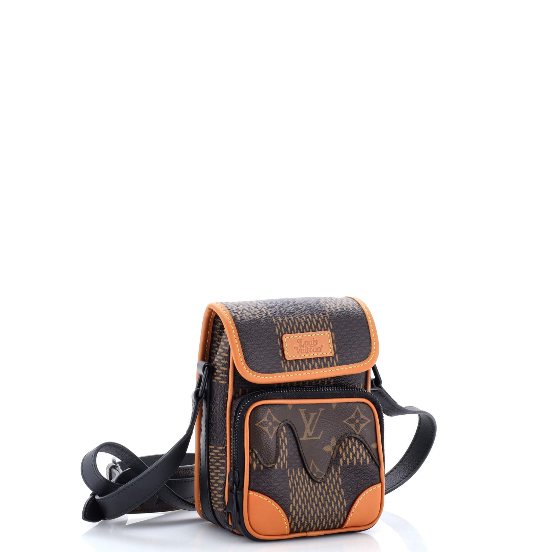Louis Vuitton Nigo Amazone Messenger Bag Size ONE SIZE - 2 Thumbnail