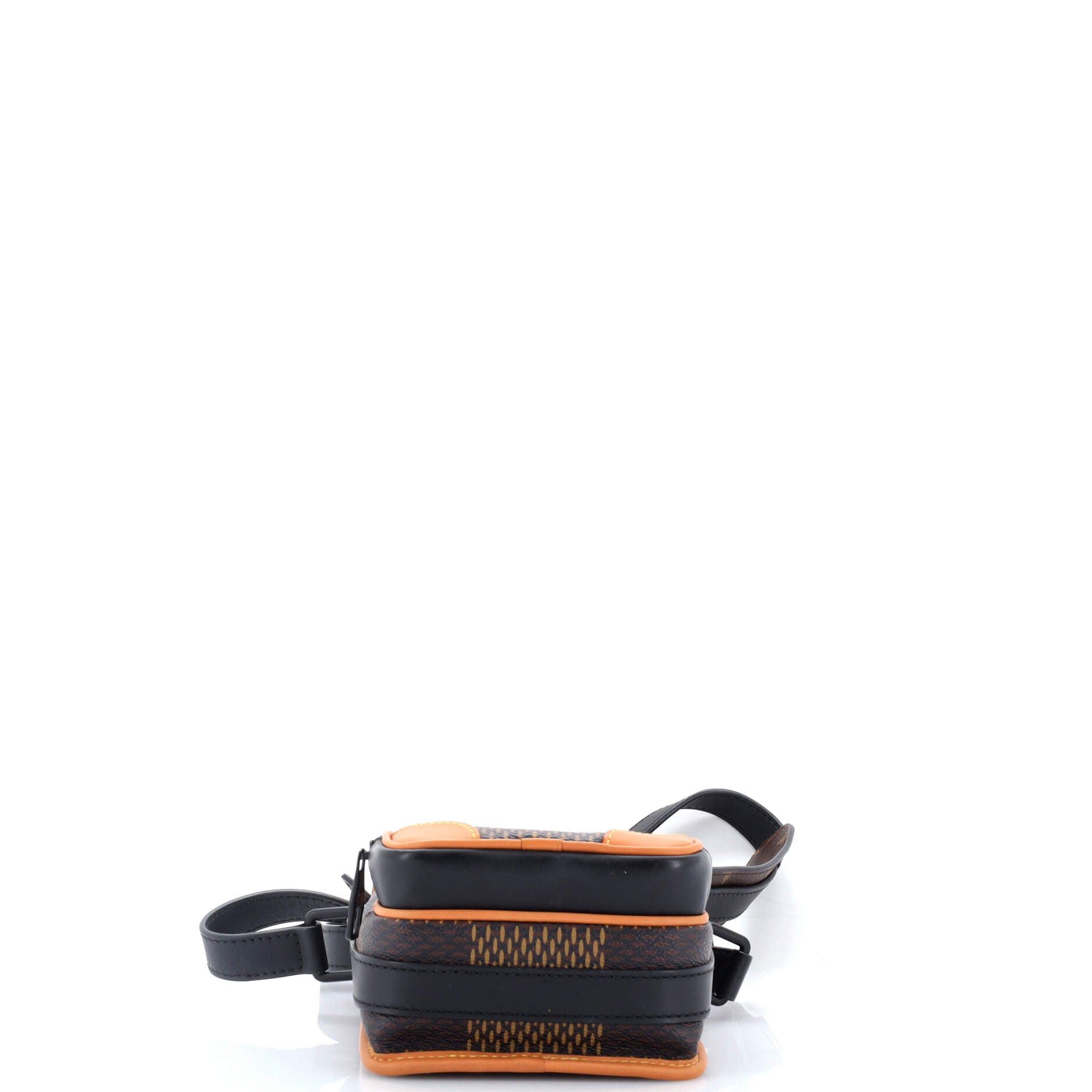 Louis Vuitton Nigo Amazone Messenger Bag Size ONE SIZE - 4 Thumbnail