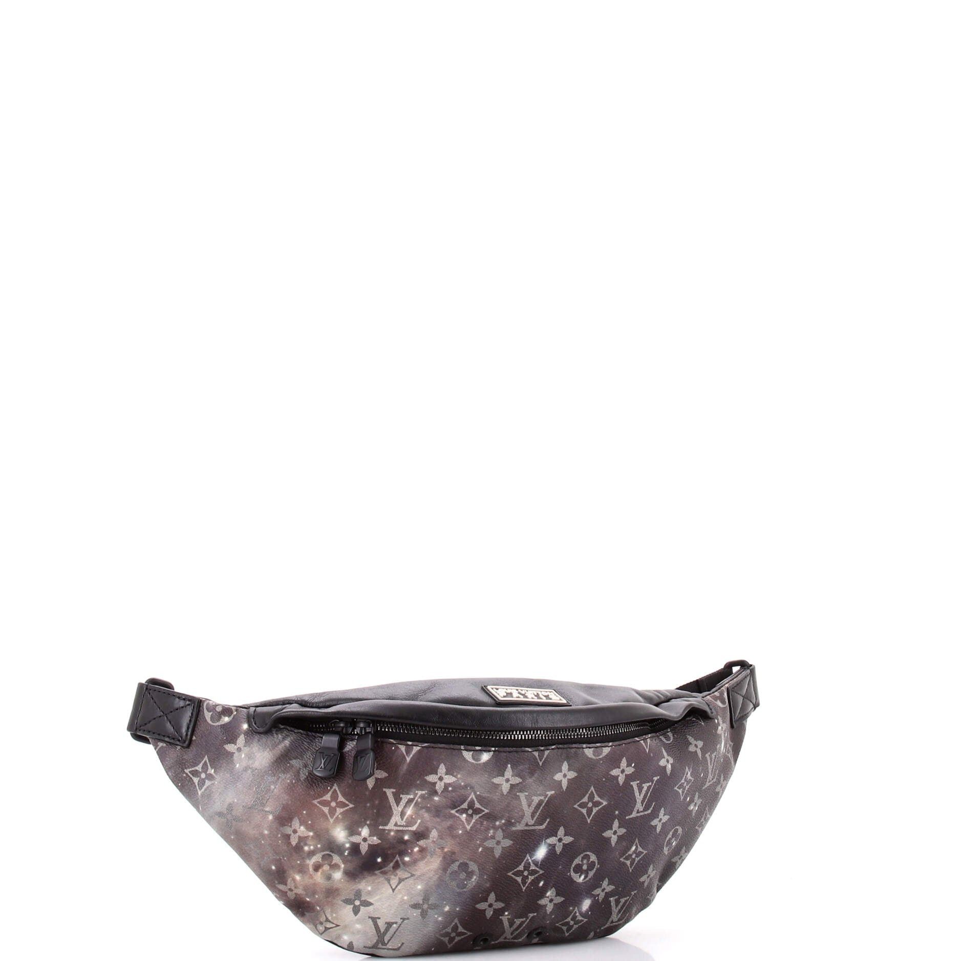 Louis Vuitton Discovery Bumbag Size ONE SIZE - 2 Thumbnail