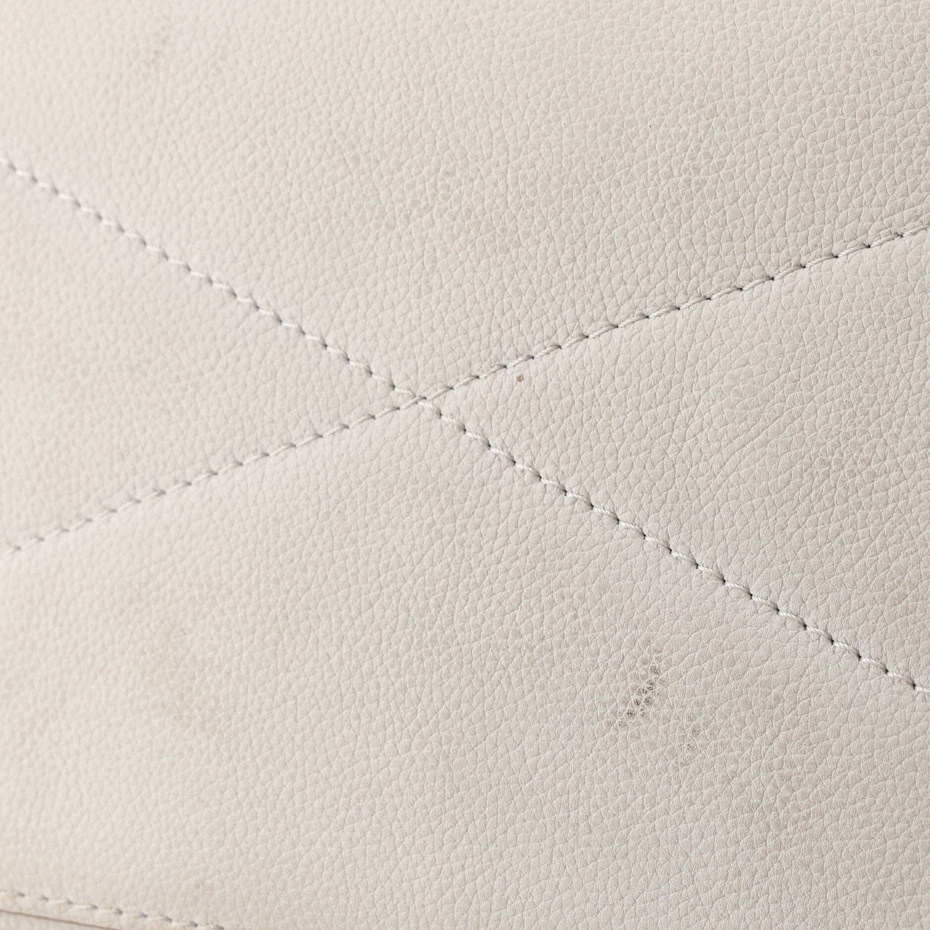 Louis Vuitton Carmel Hobo Size ONE SIZE - 7 Thumbnail