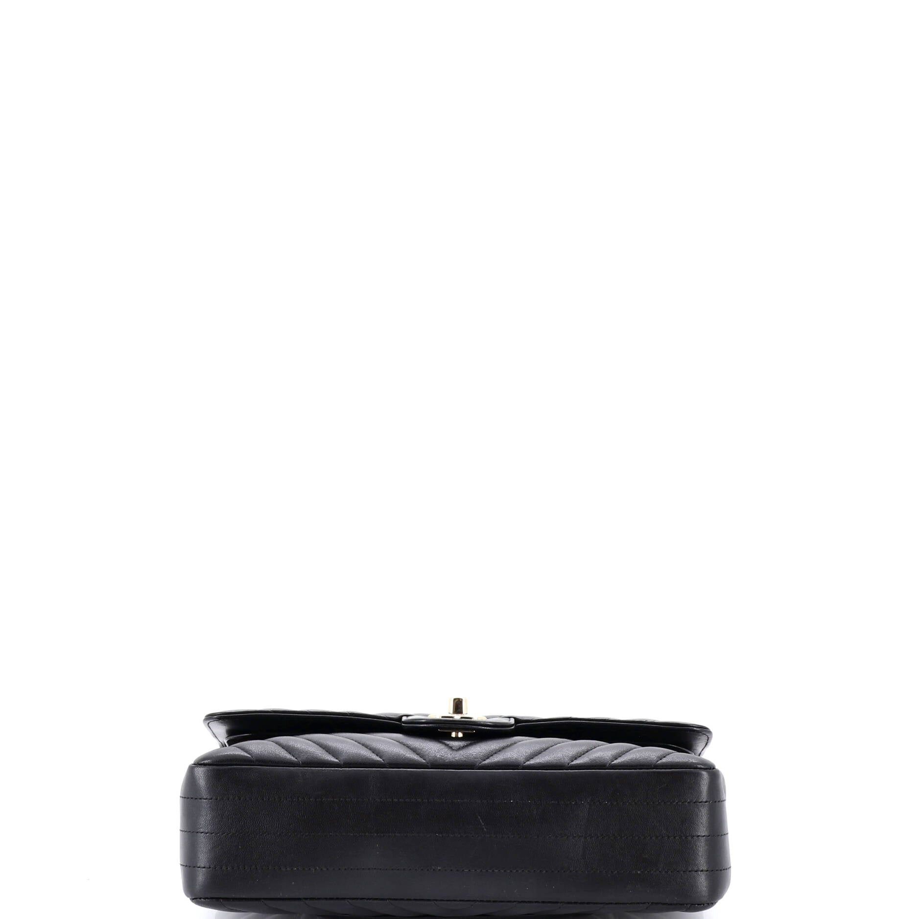 Chanel Classic Double Flap Bag Size ONE SIZE - 4 Thumbnail