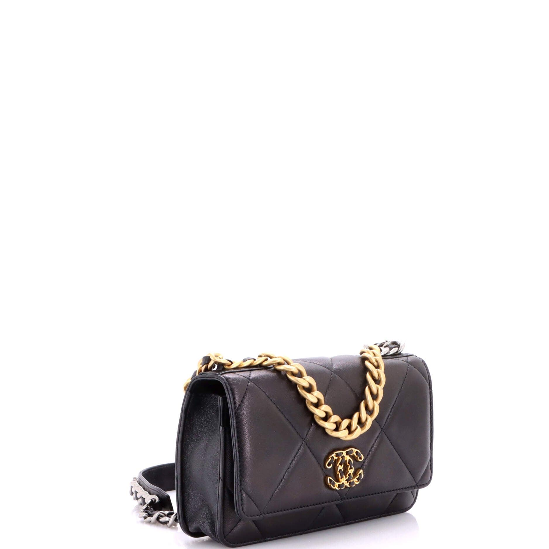 Chanel 19 Wallet on Chain Size ONE SIZE - 2 Thumbnail