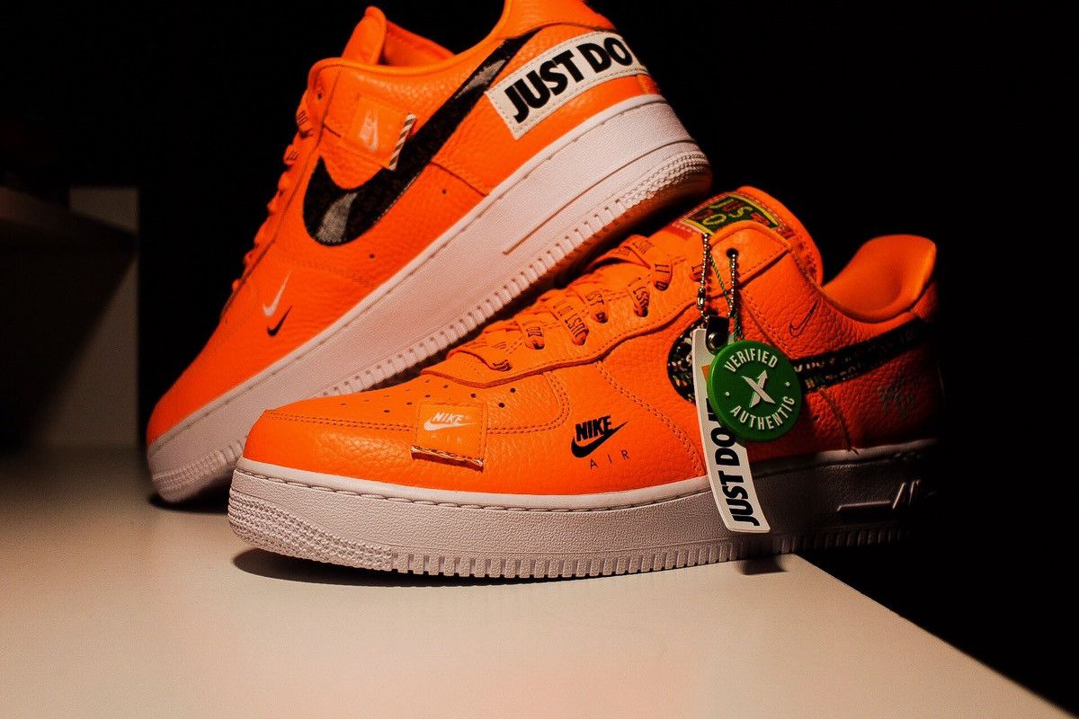 af1 orange just do it