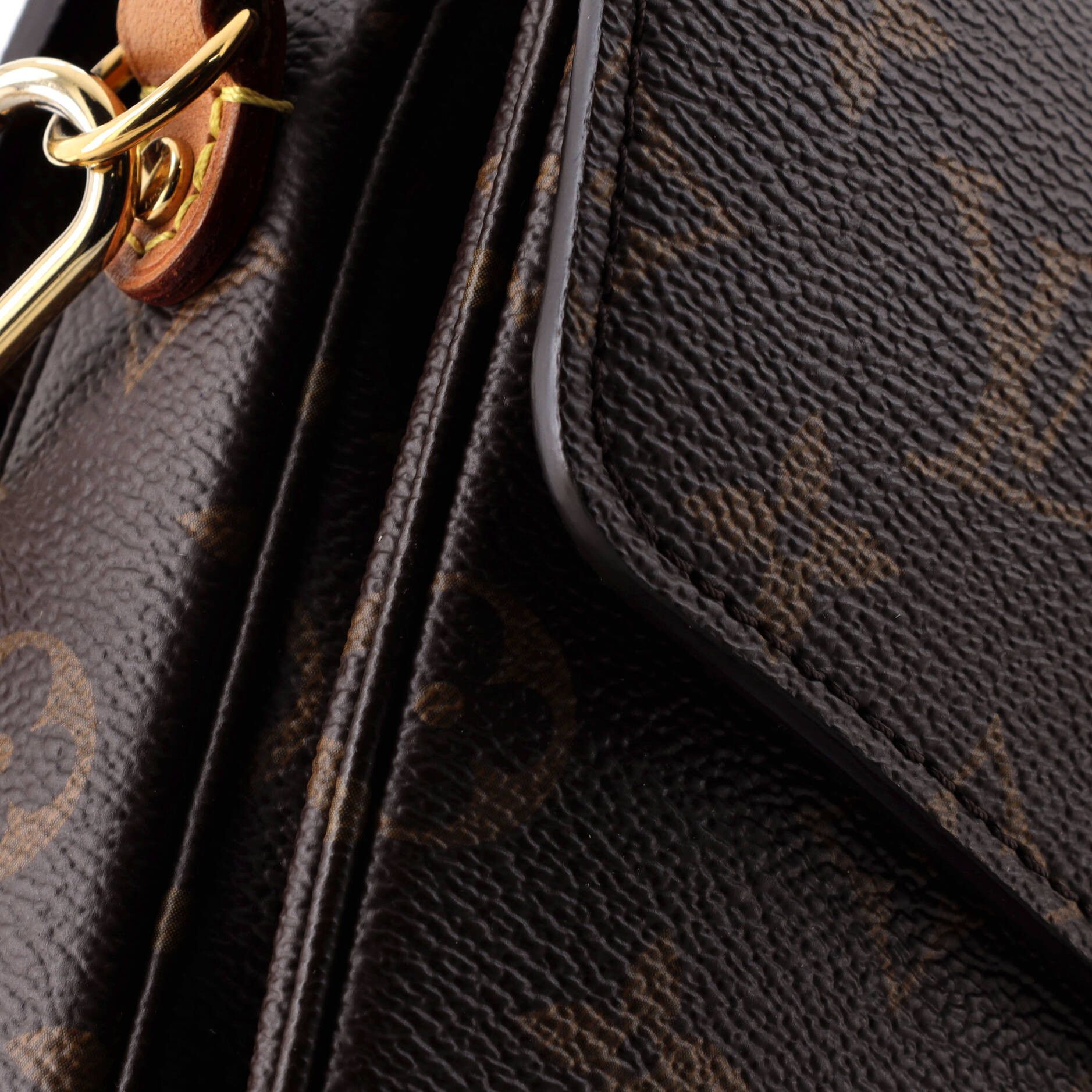 Louis Vuitton Pochette Metis Size ONE SIZE - 6 Thumbnail
