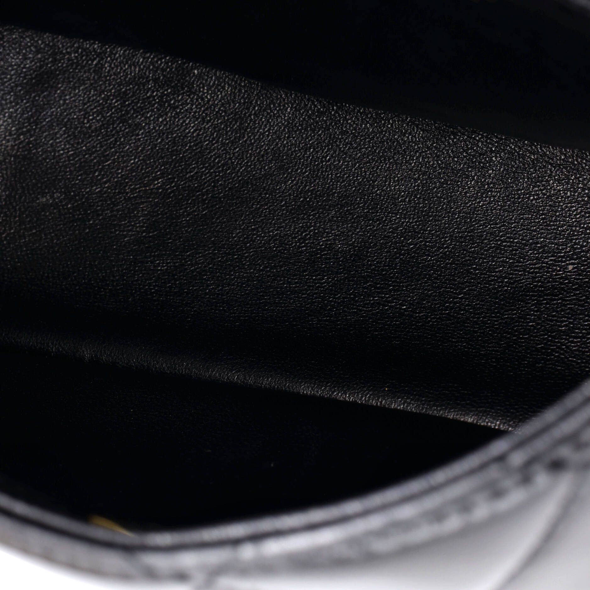 Chanel Coco Trip Flap Bag Size ONE SIZE - 5 Thumbnail