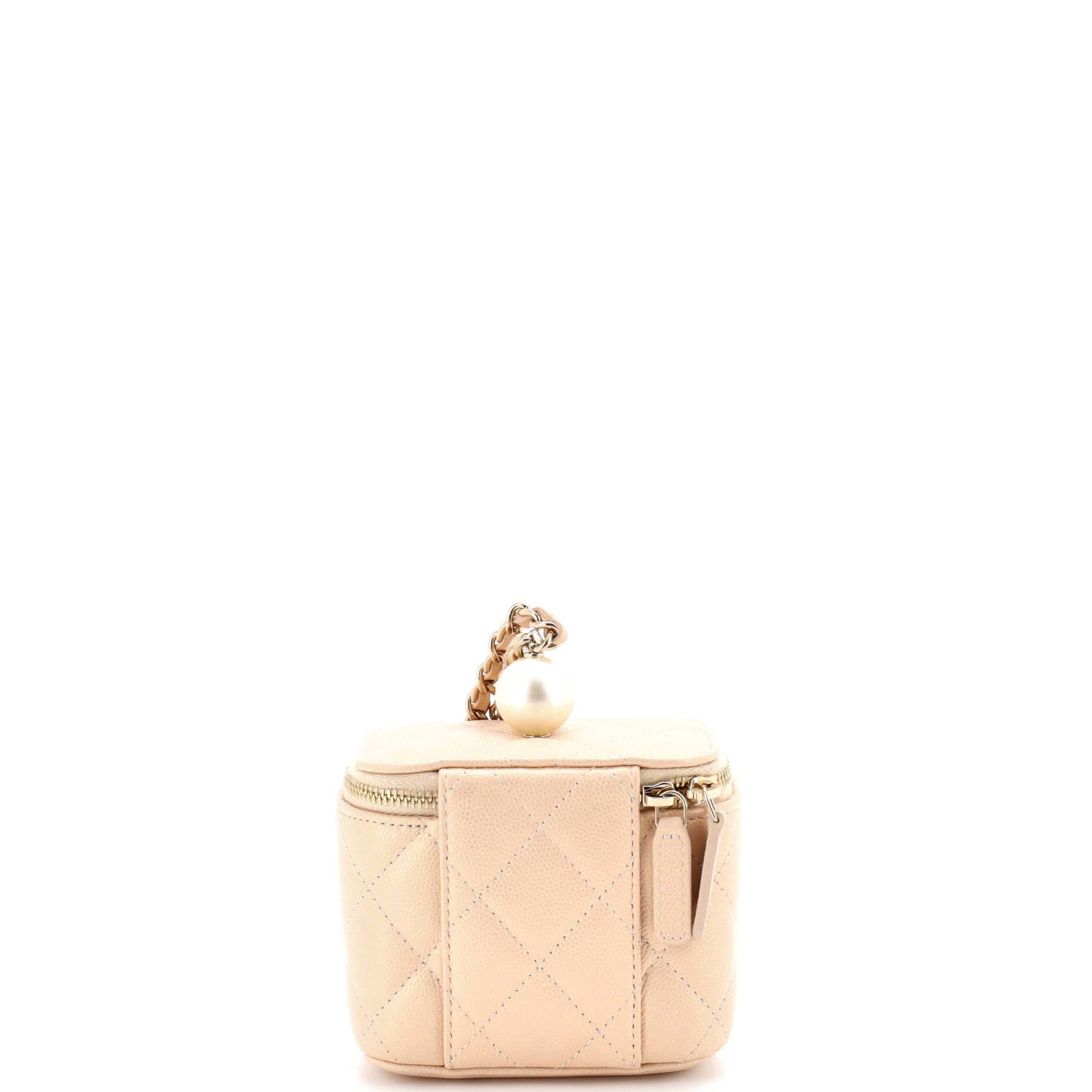 Chanel Classic Pearl Vanity Case with Chain Size ONE SIZE - 4 Thumbnail