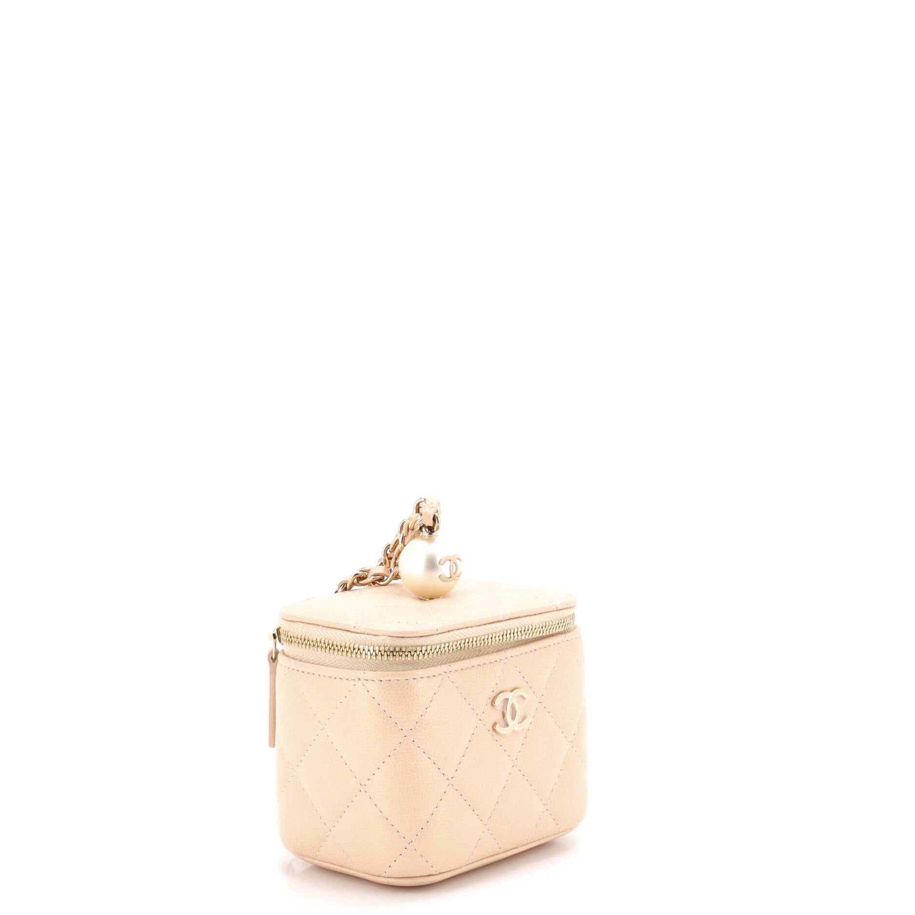 Chanel Classic Pearl Vanity Case with Chain Size ONE SIZE - 3 Thumbnail