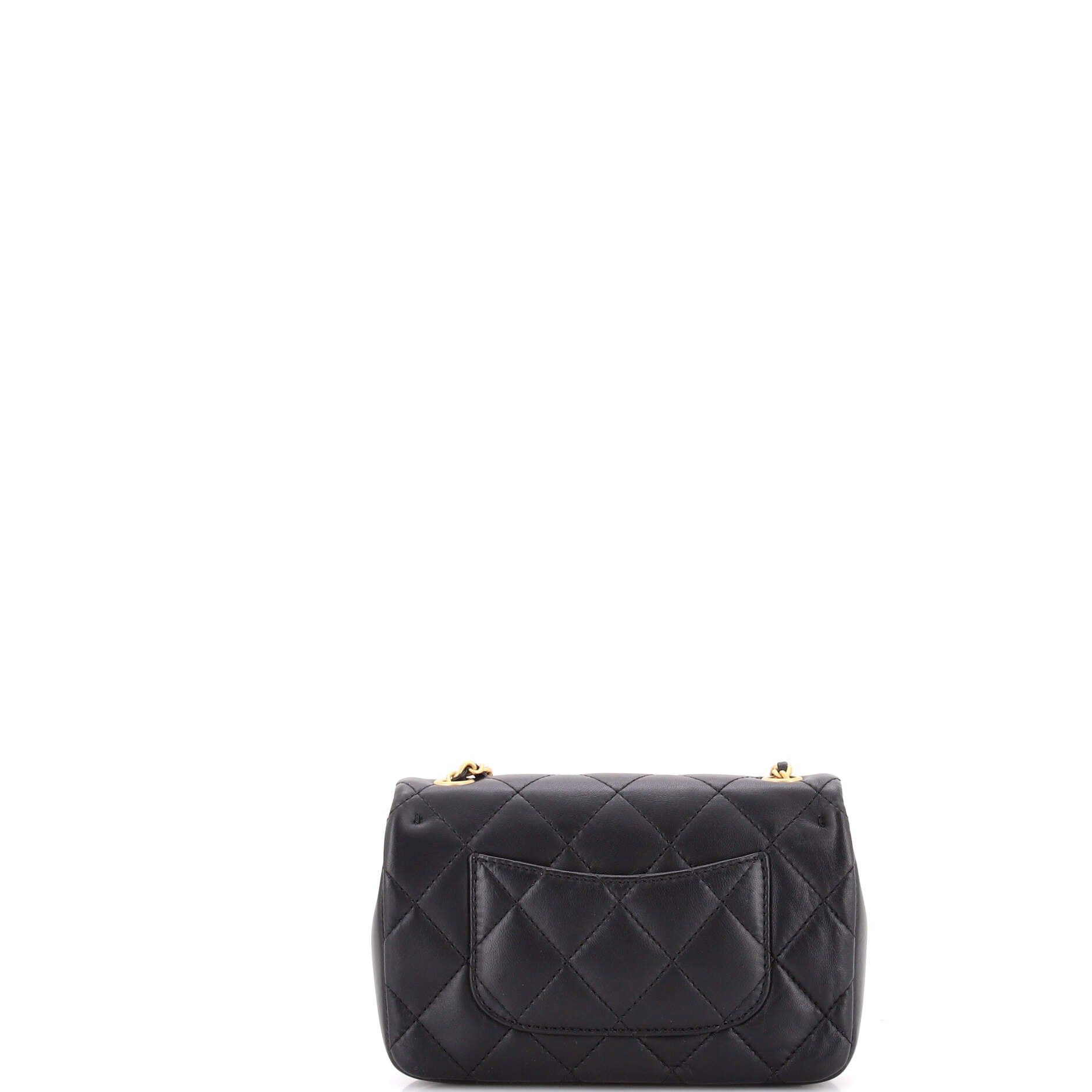 Chanel Heart Charms Flap Bag Size ONE SIZE - 4 Thumbnail