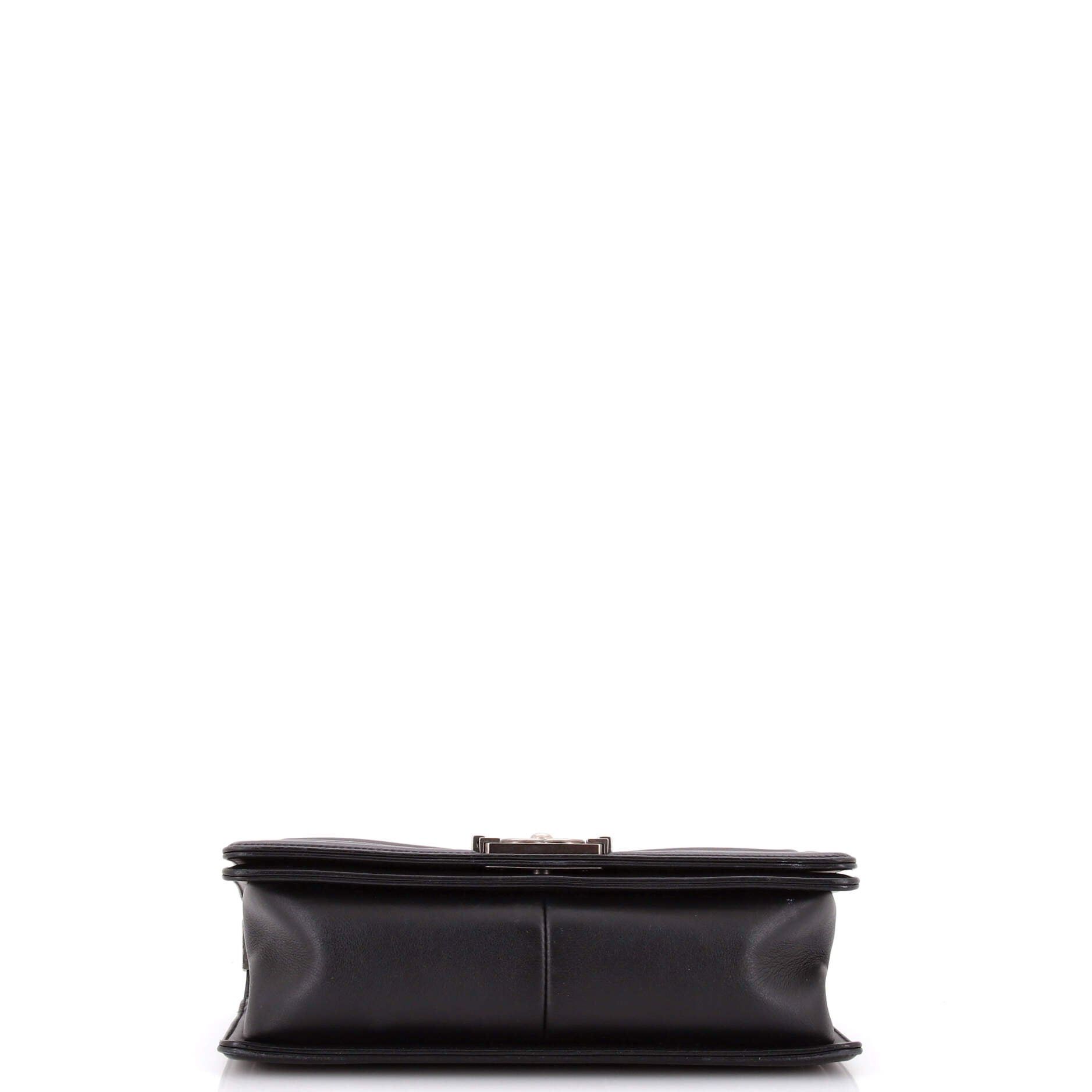 Chanel Boy Flap Bag Size ONE SIZE - 4 Thumbnail