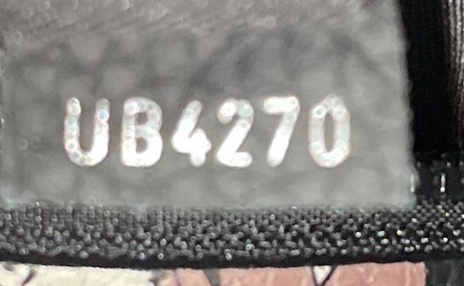 Louis Vuitton LV Friends A4 Pouch Size ONE SIZE - 8 Thumbnail