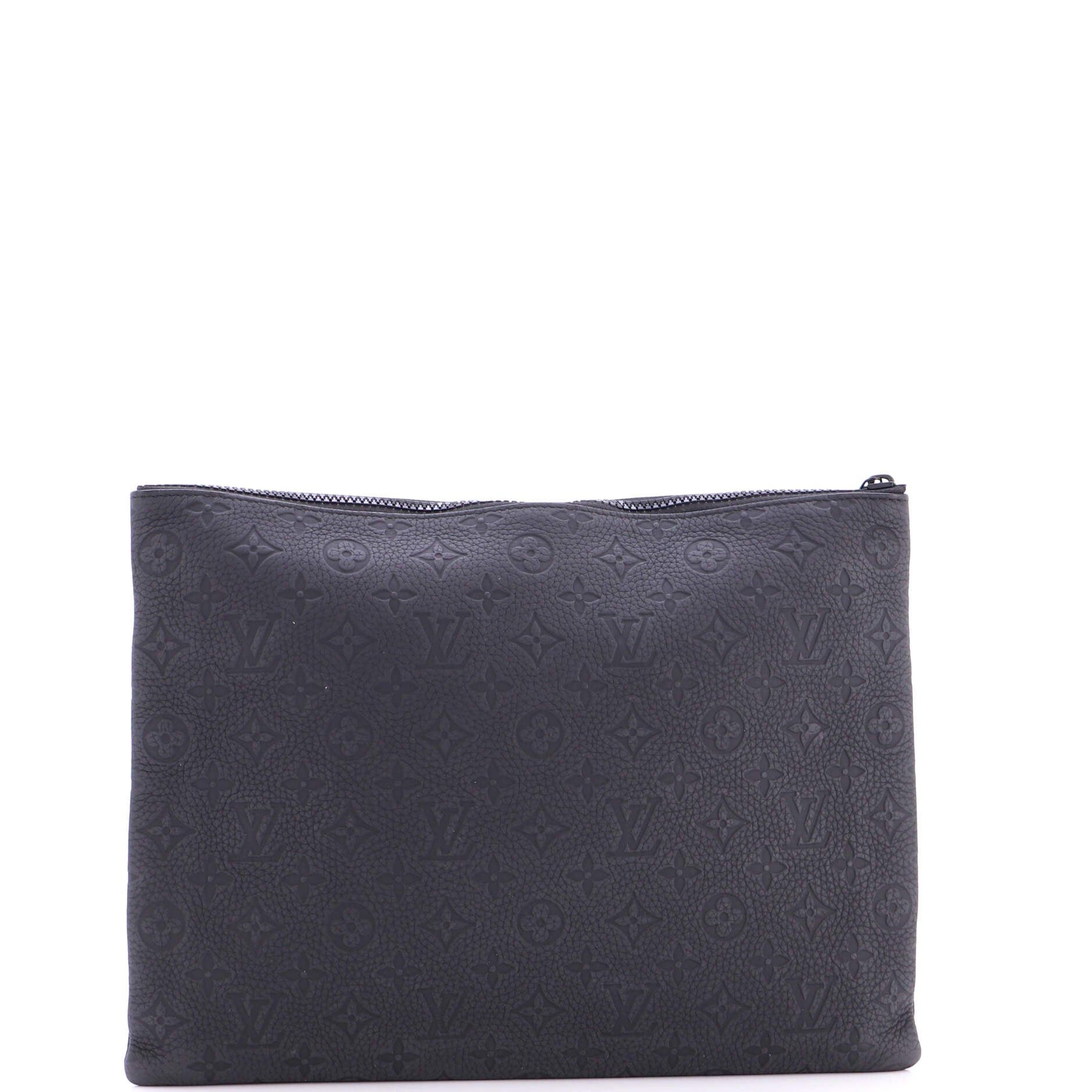 Louis Vuitton LV Friends A4 Pouch Size ONE SIZE - 3 Thumbnail