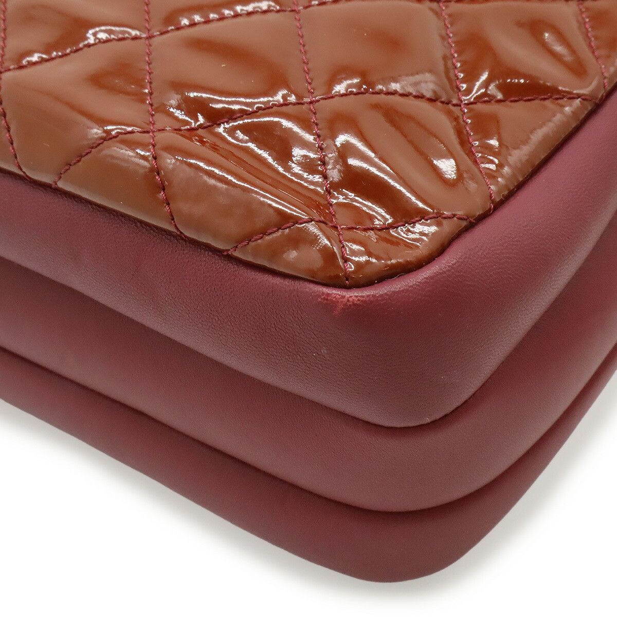 Chanel Chanel Chanel Matelasse Patent Leather Shoulder Bag Plastic / Synthetic Shoulder Bag DUTY FREE for USA Size ONE SIZE - 3 Thumbnail