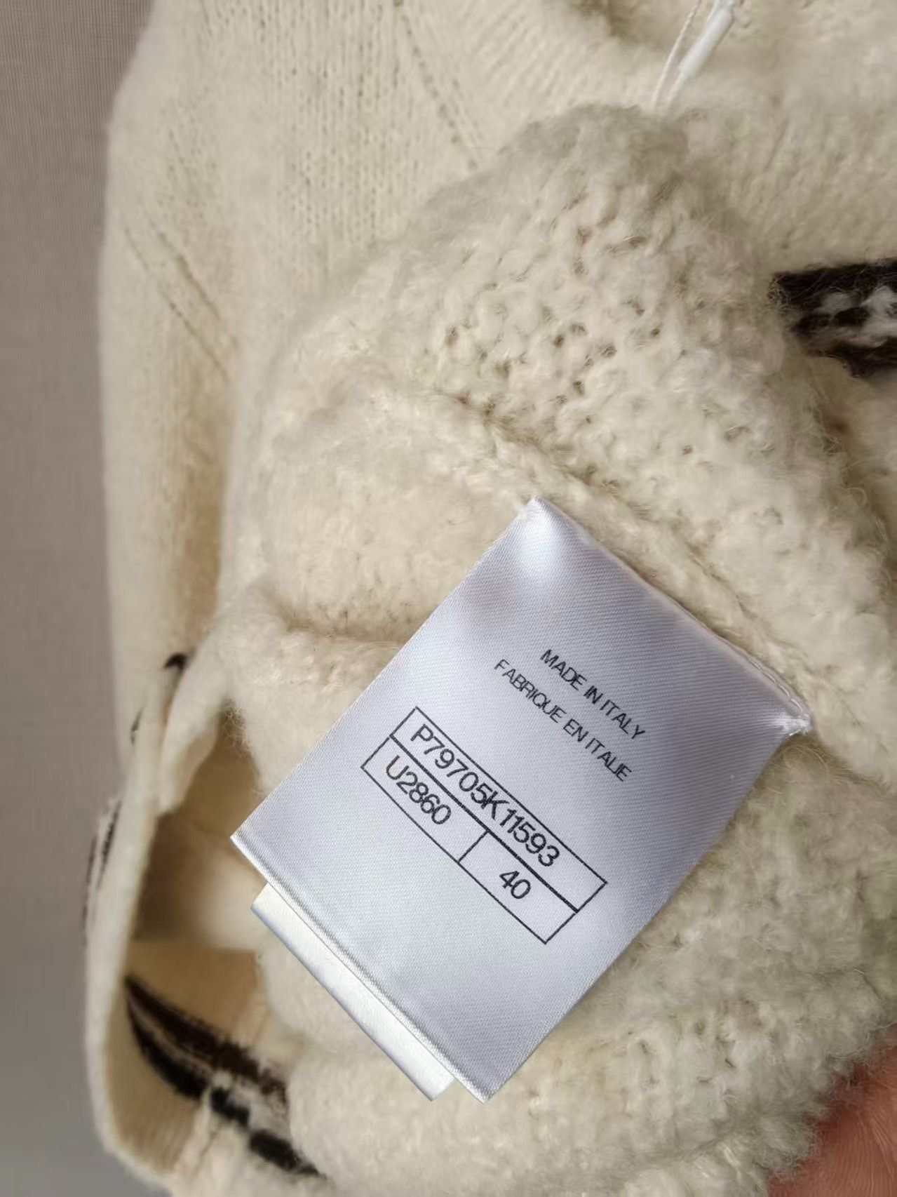 Chanel Chanel 25 Coat Size M / US 6-8 / IT 42-44 - 3 Thumbnail