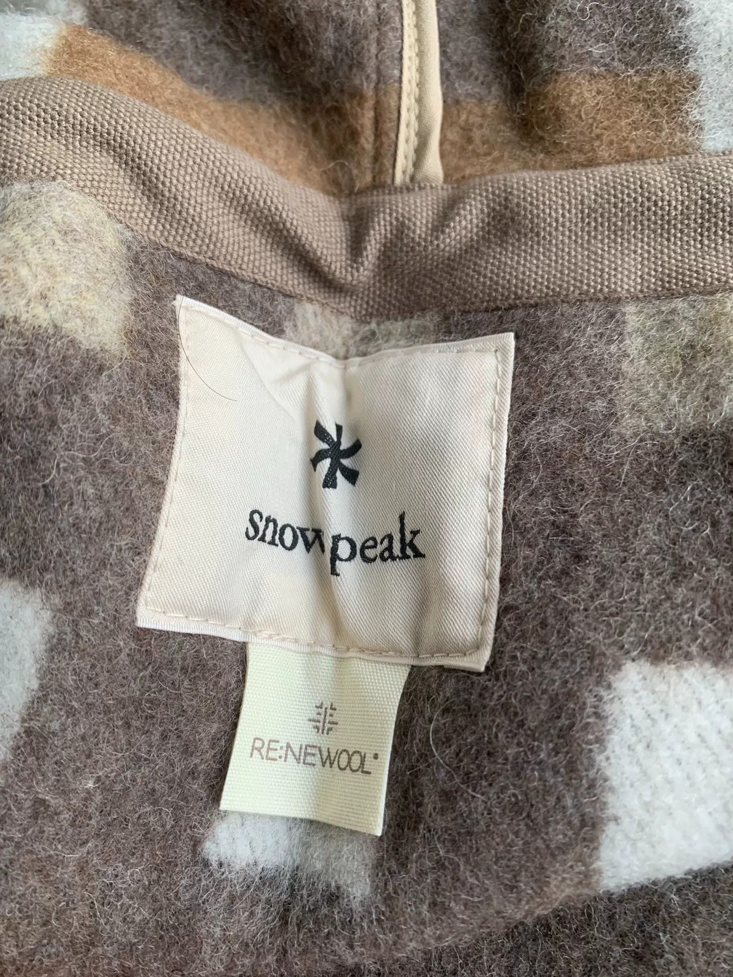 Snow Peak SnowPeak Recycled Wool Poncho Size US M / EU 48-50 / 2 - 3 Thumbnail