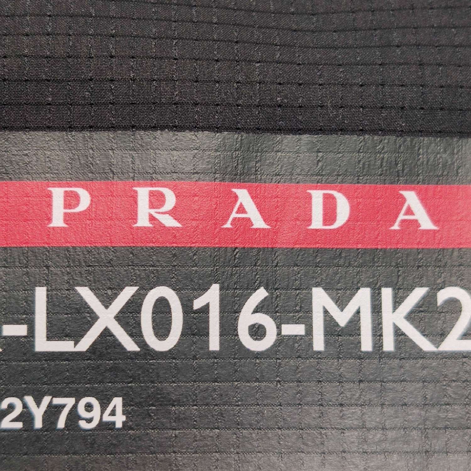 Prada Prada XS Solid Letter Logo Shorts Size US 26 / EU 42 - 9 Thumbnail
