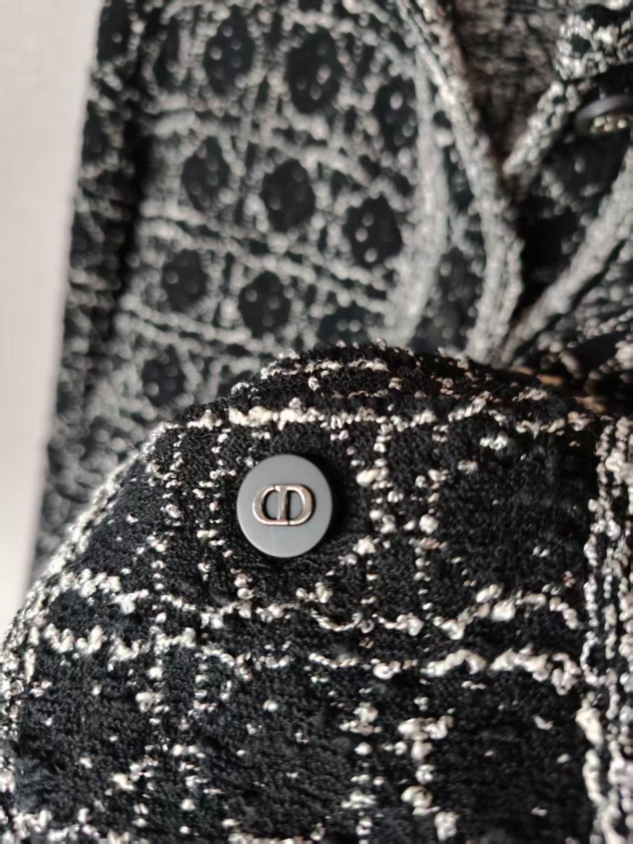Dior Dior Authentic Women's Coat Size M / US 6-8 / IT 42-44 - 2 Thumbnail