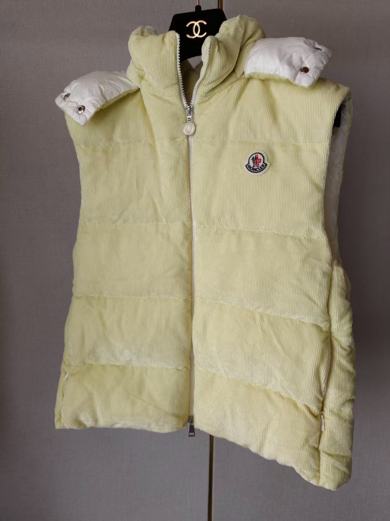 Moncler Moncler Vest Size M / US 6-8 / IT 42-44 - 6 Thumbnail