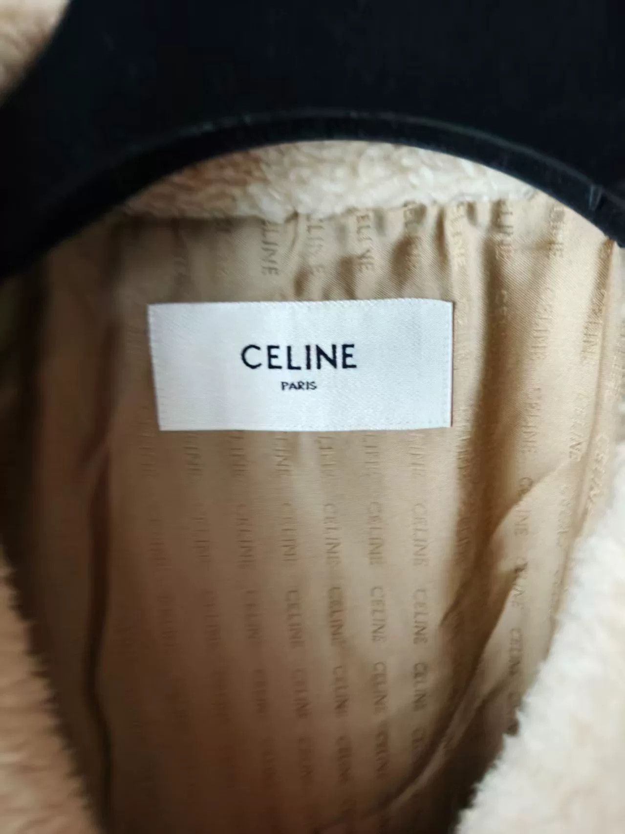 Celine Celine Double-Breasted Fur Coat Size M / US 6-8 / IT 42-44 - 4 Thumbnail