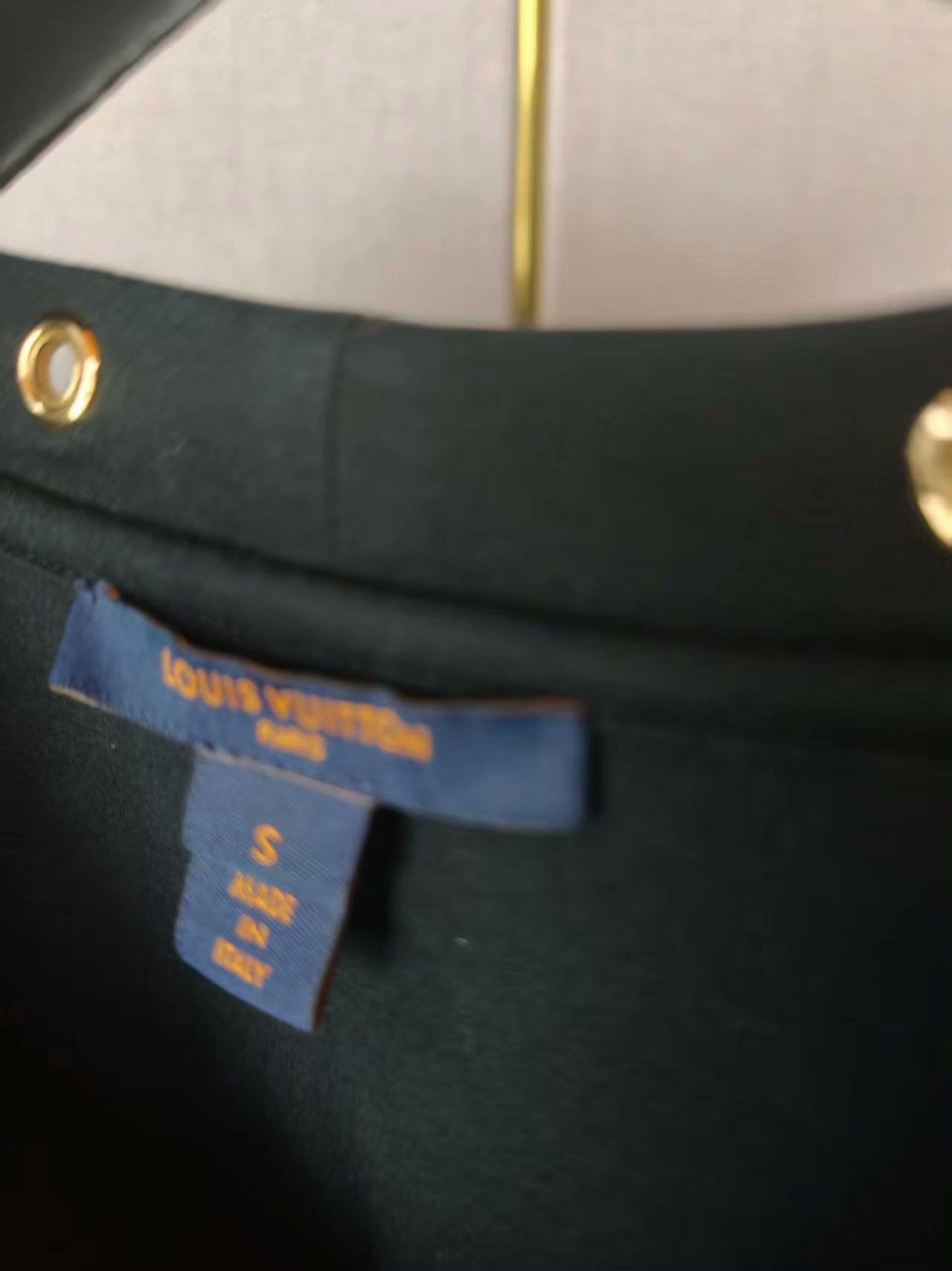 Louis Vuitton LV Women's Top Size M / US 6-8 / IT 42-44 - 2 Thumbnail