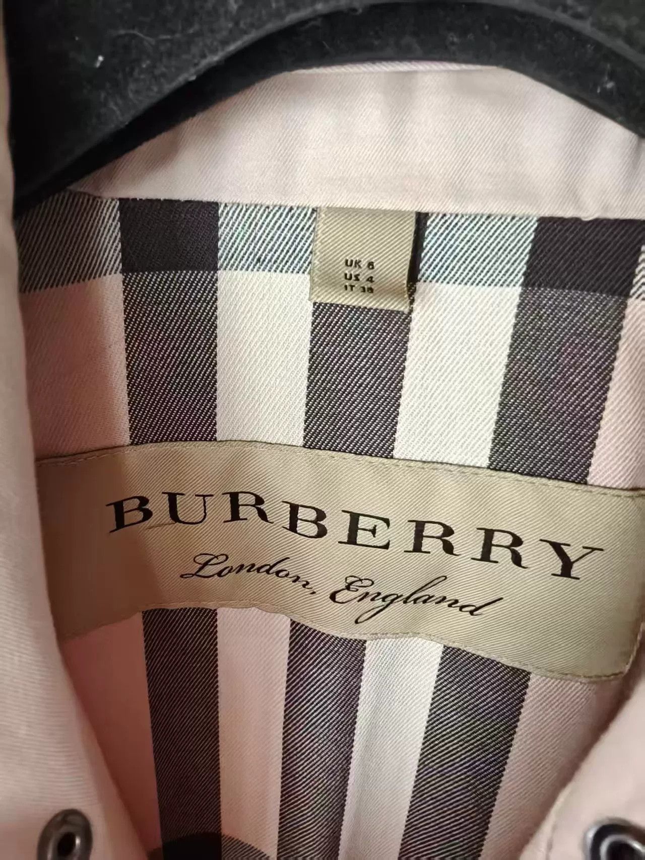 Burberry Burberry Women's Trench Coat Size M / US 6-8 / IT 42-44 - 2 Thumbnail