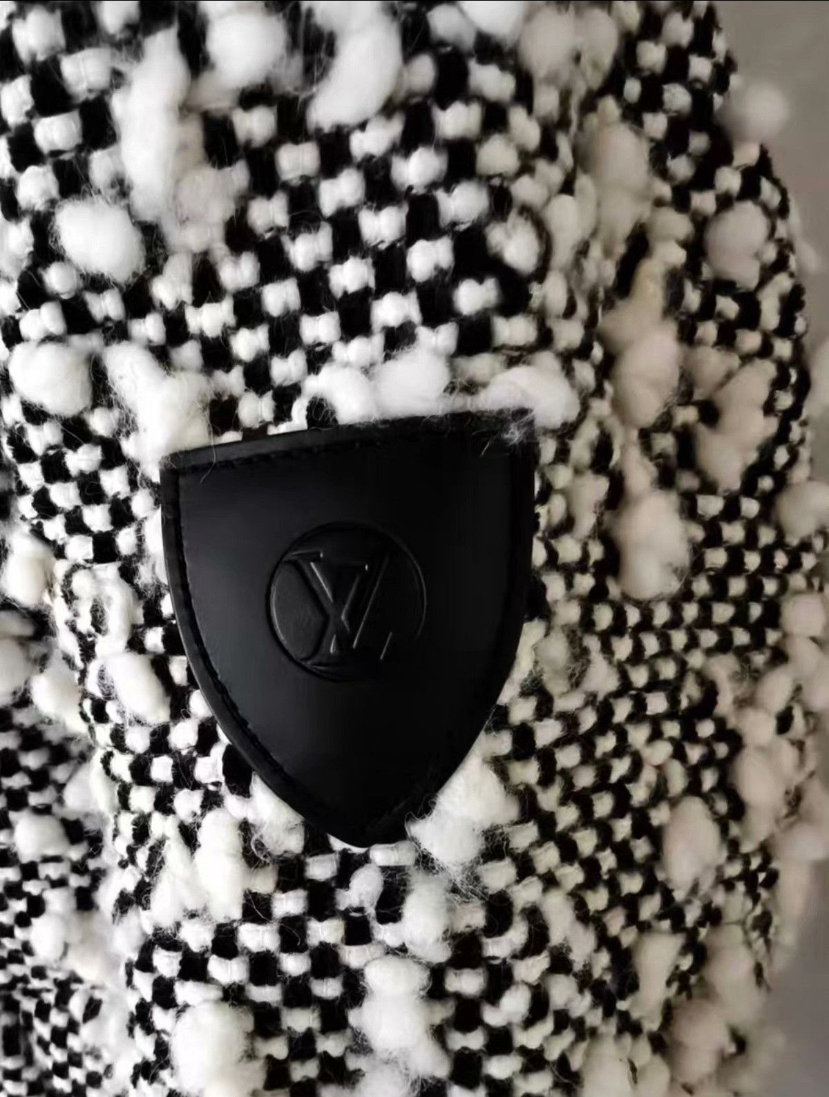 Louis Vuitton LV Reversible Coat Size US M / EU 48-50 / 2 - 6 Thumbnail