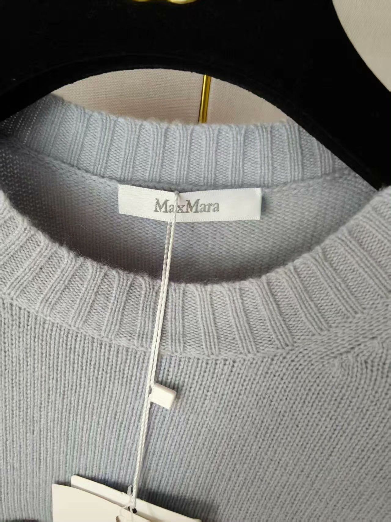Max Mara Max Mara Cashmere Sweater Size M / US 6-8 / IT 42-44 - 3 Thumbnail
