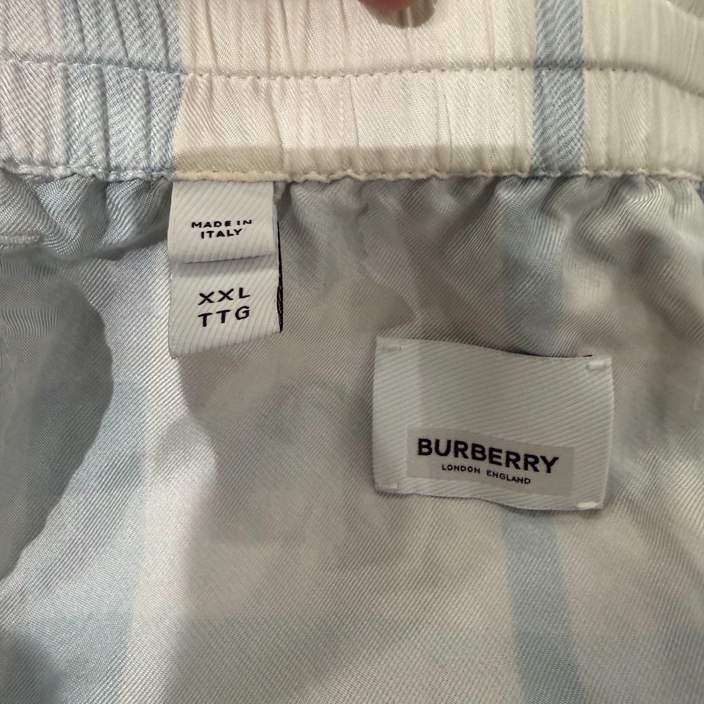 Burberry Burberry Silk Men's White Blue Shorts Size US 30 / EU 46 - 4 Thumbnail