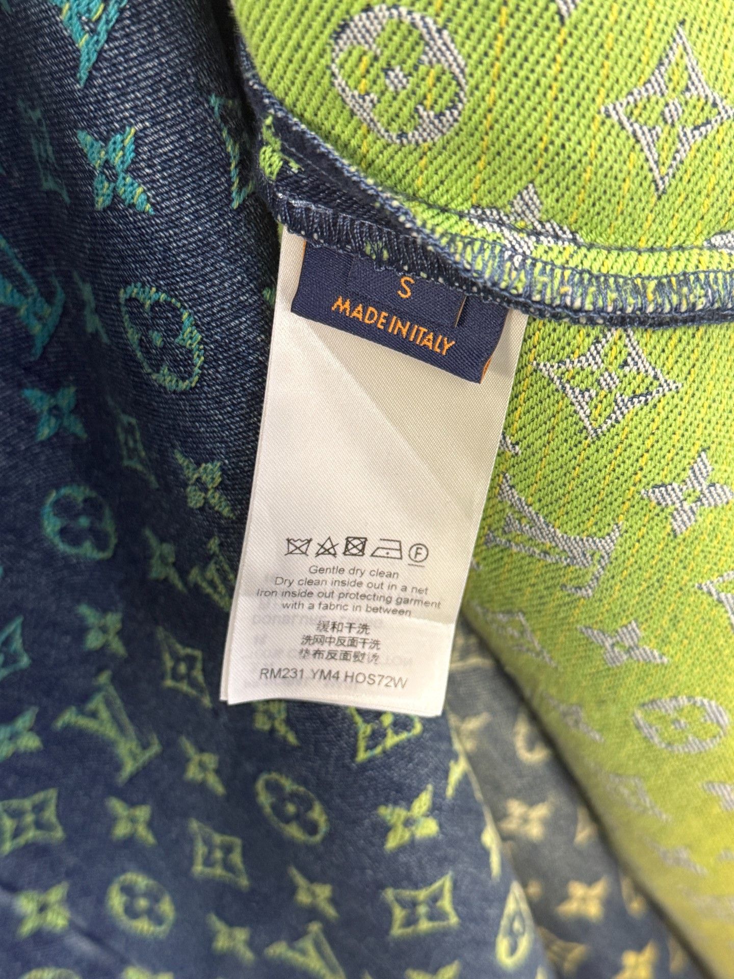 Louis Vuitton LV Monogram Short-Sleeve Denim Shirt Size US M / EU 48-50 / 2 - 3 Thumbnail