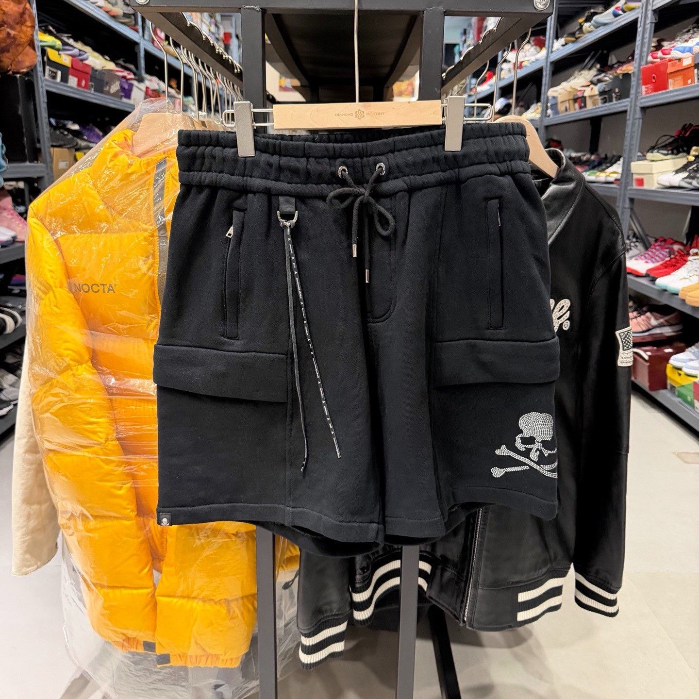 Mastermind World Mastermind World Black Skull Diamond Shorts Size US 30 / EU 46 - 6 Thumbnail