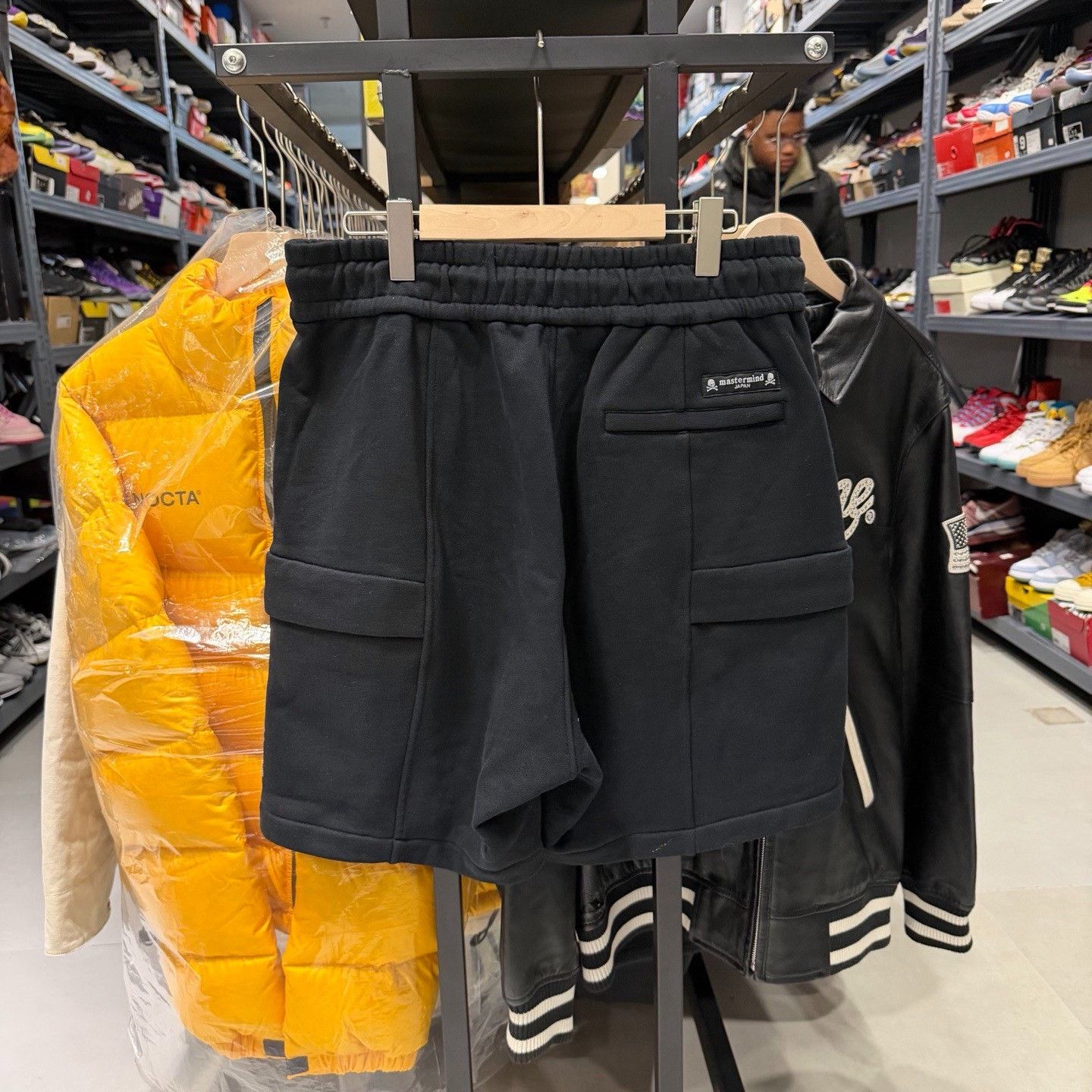 Mastermind World Mastermind World Black Skull Diamond Shorts Size US 30 / EU 46 - 7 Thumbnail