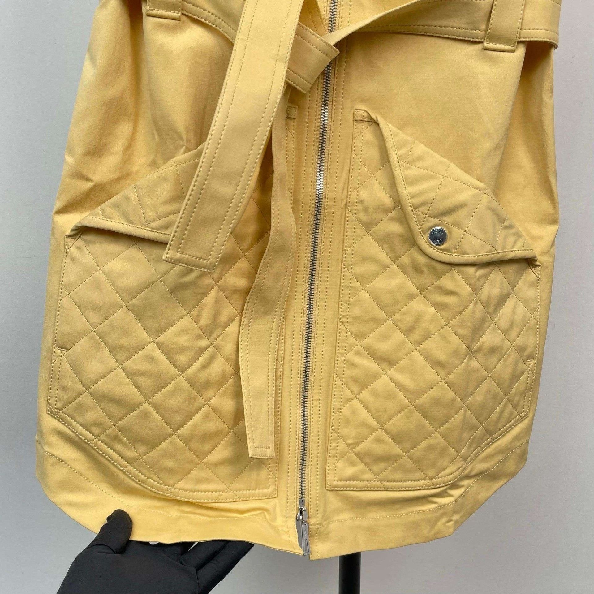Hermes Hermes Yellow Sleeveless Belted Dress Size S / US 4 / IT 40 - 4 Thumbnail