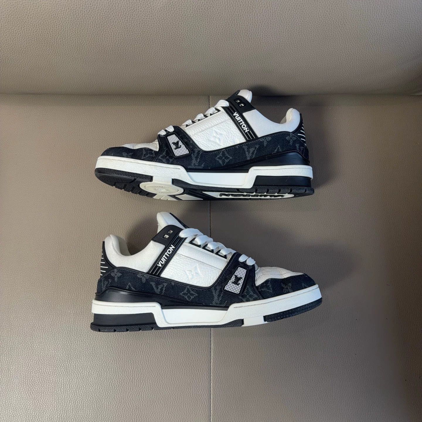 Louis Vuitton Lv Trainer Black White 99 New Size US 5 / EU 37 - 7 Thumbnail